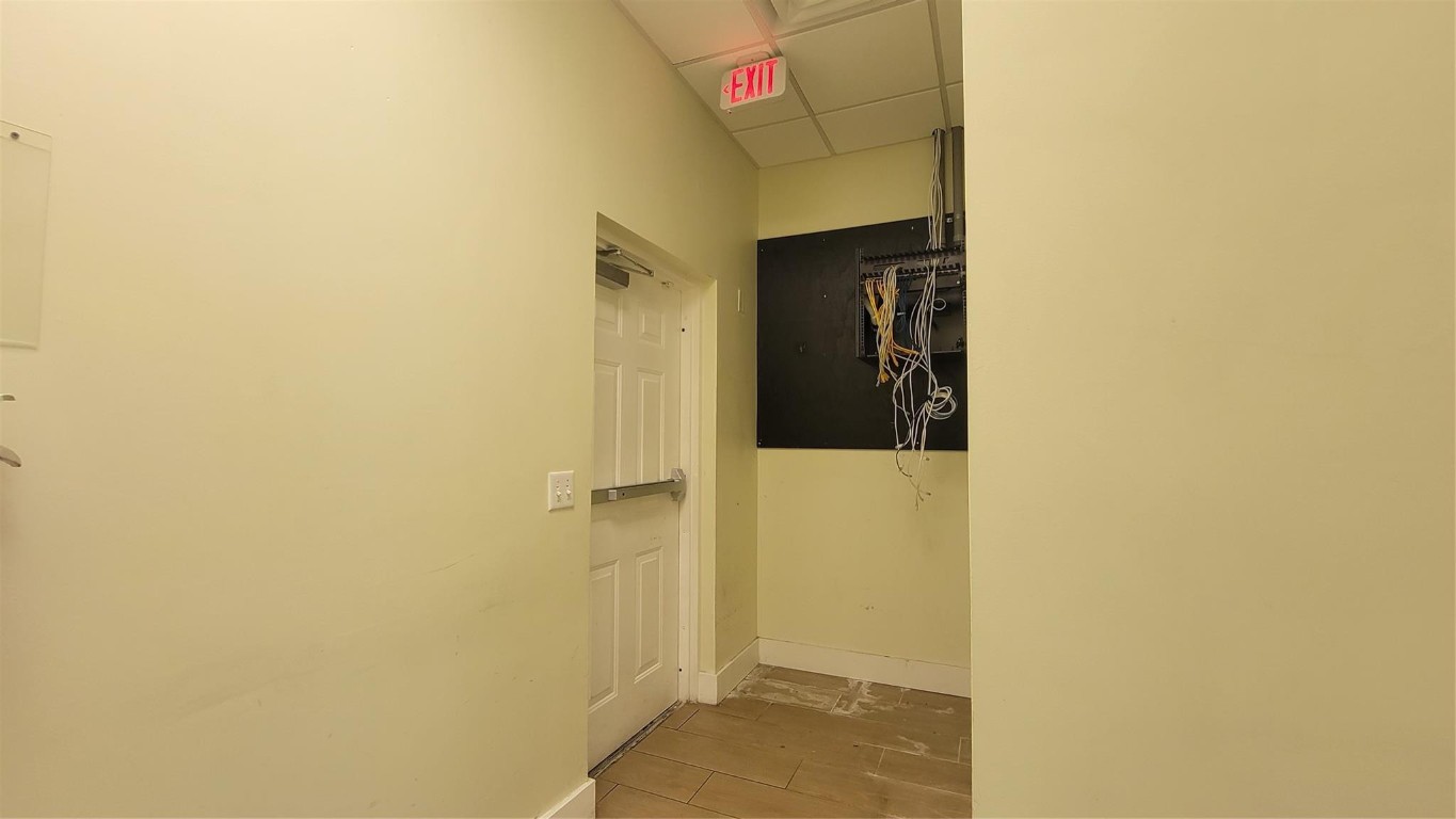 3880 W Broward Blvd B4,B5,B6,B7,B8,B9