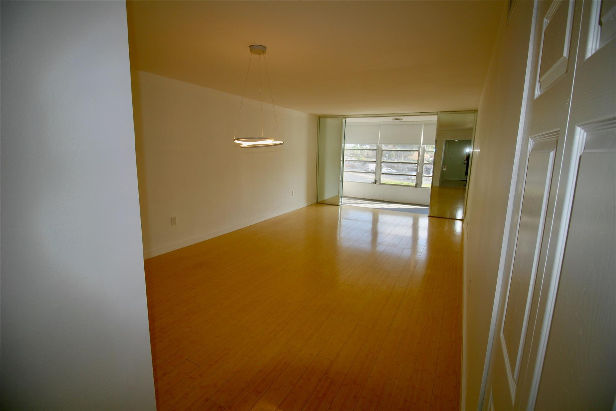 1800 N Lauderdale Ave 1201