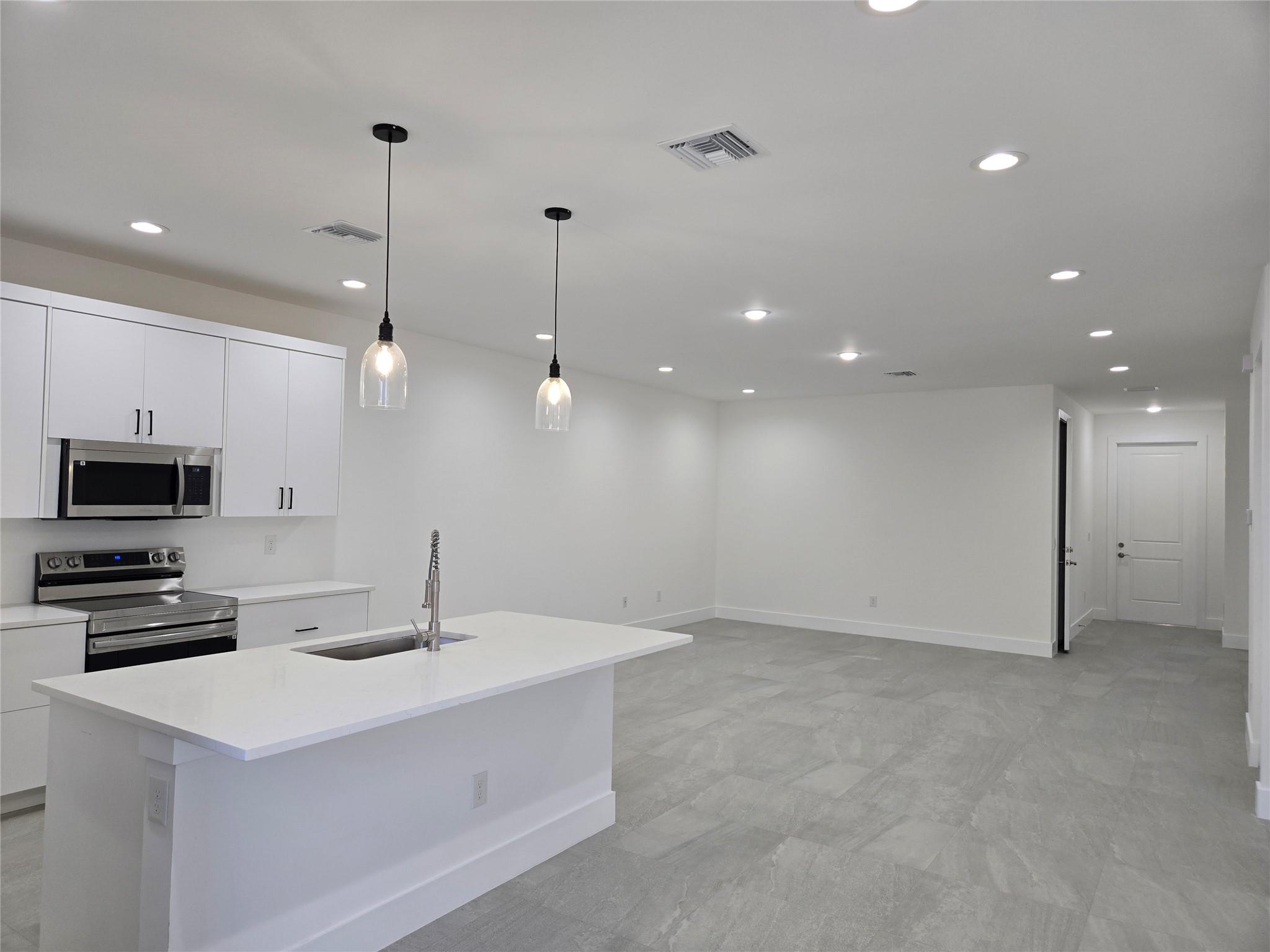5987 Tiffany Place