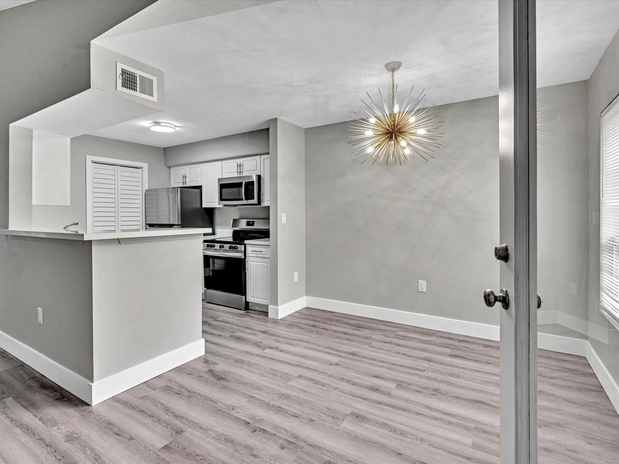 2465 NW 33rd St 1513