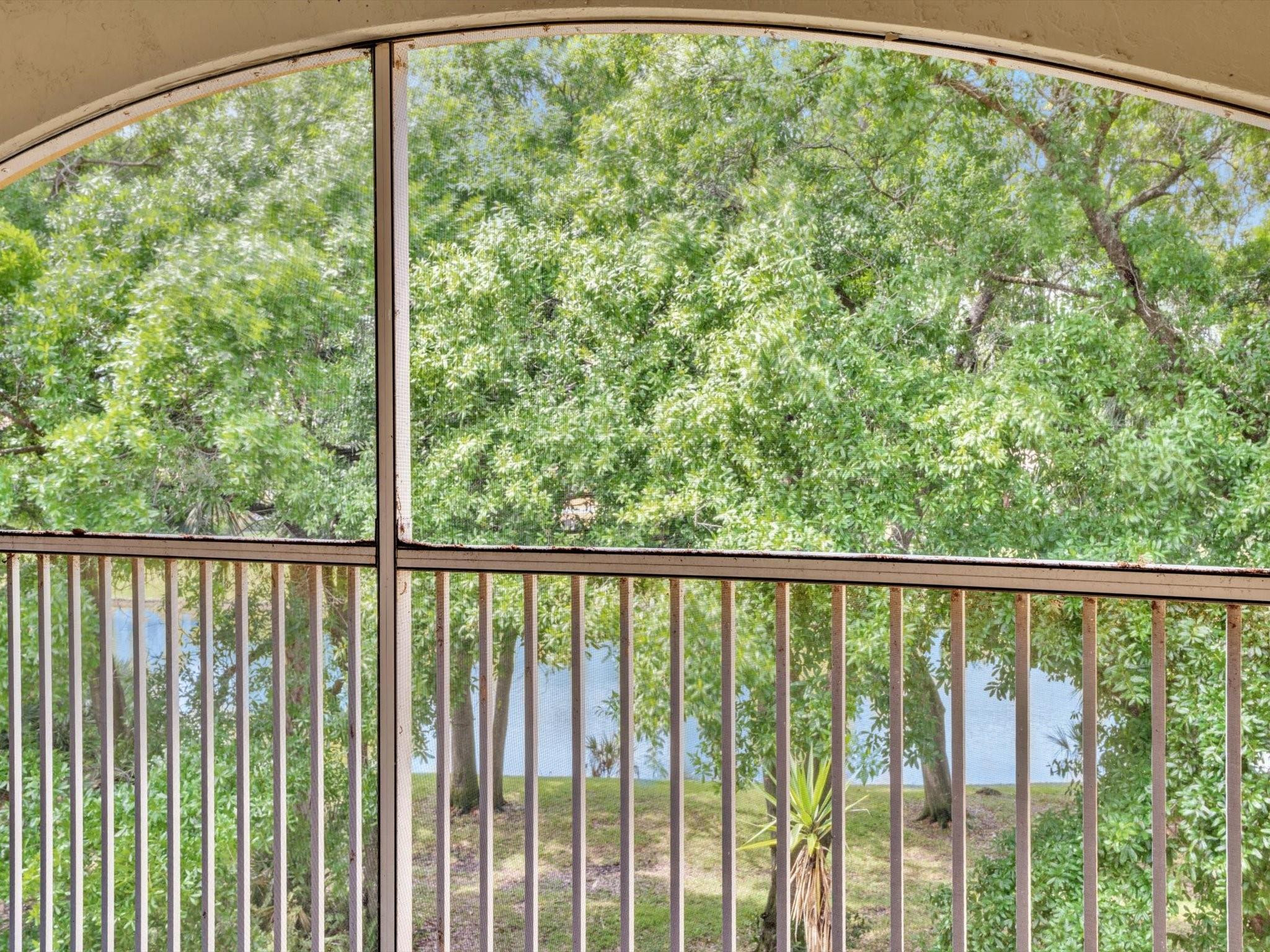 2465 NW 33rd St 1513