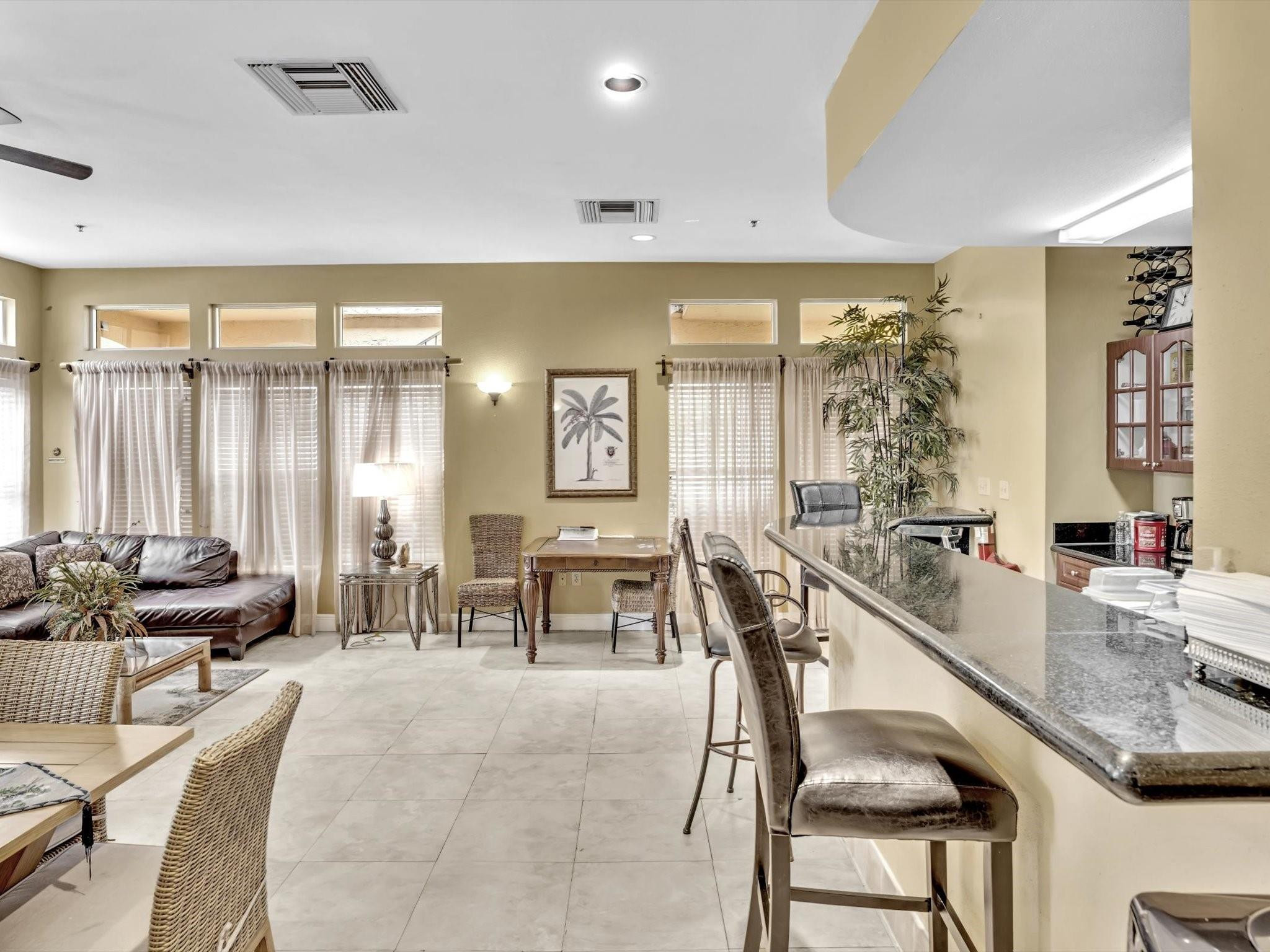 2465 NW 33rd St 1513