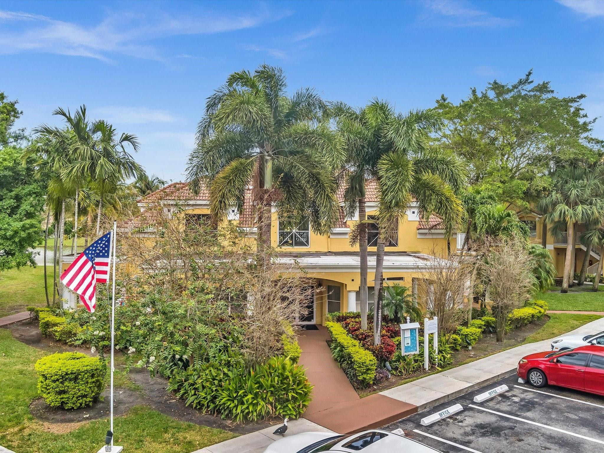 2465 NW 33rd St 1513