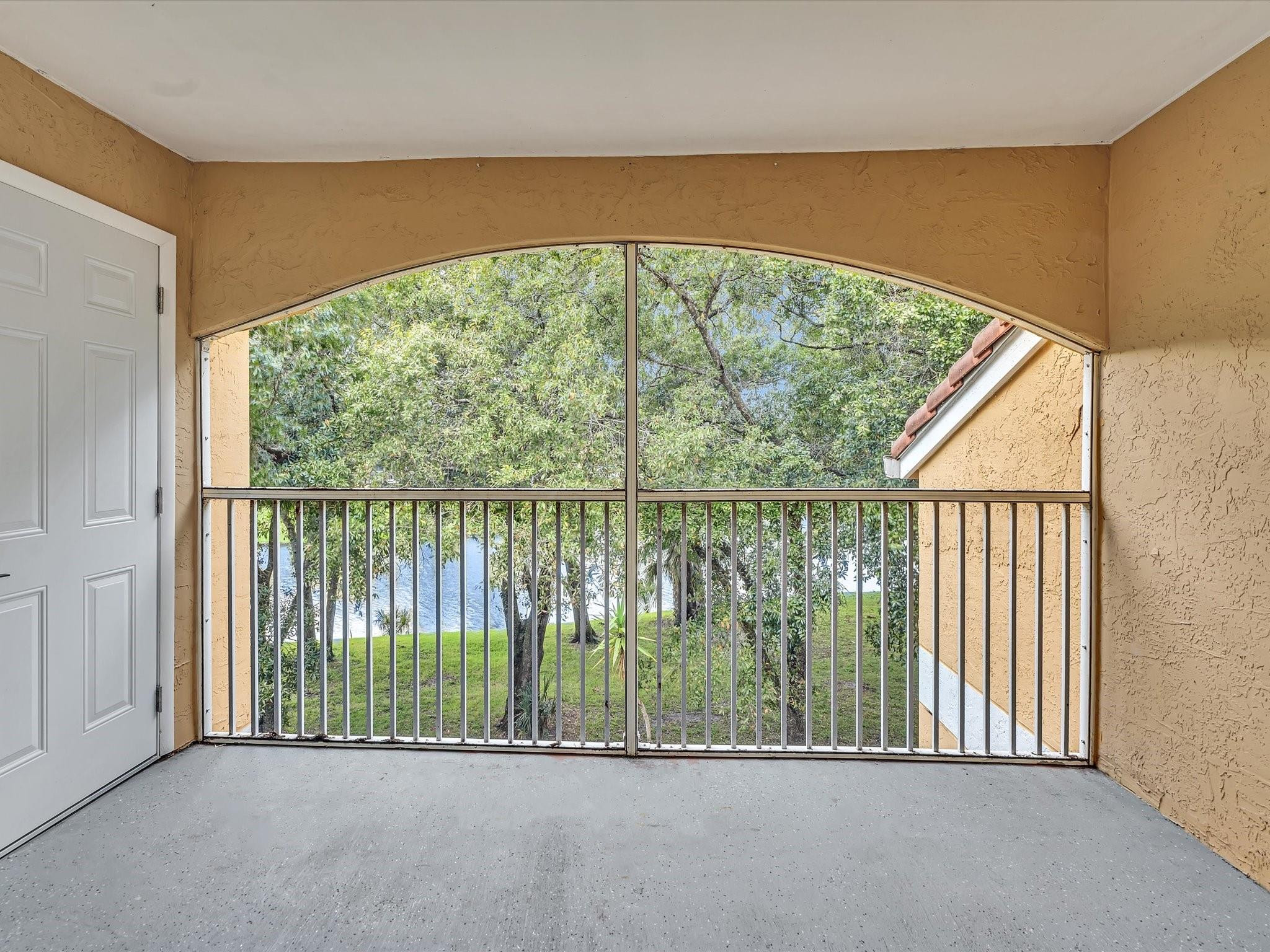 2465 NW 33rd St 1513