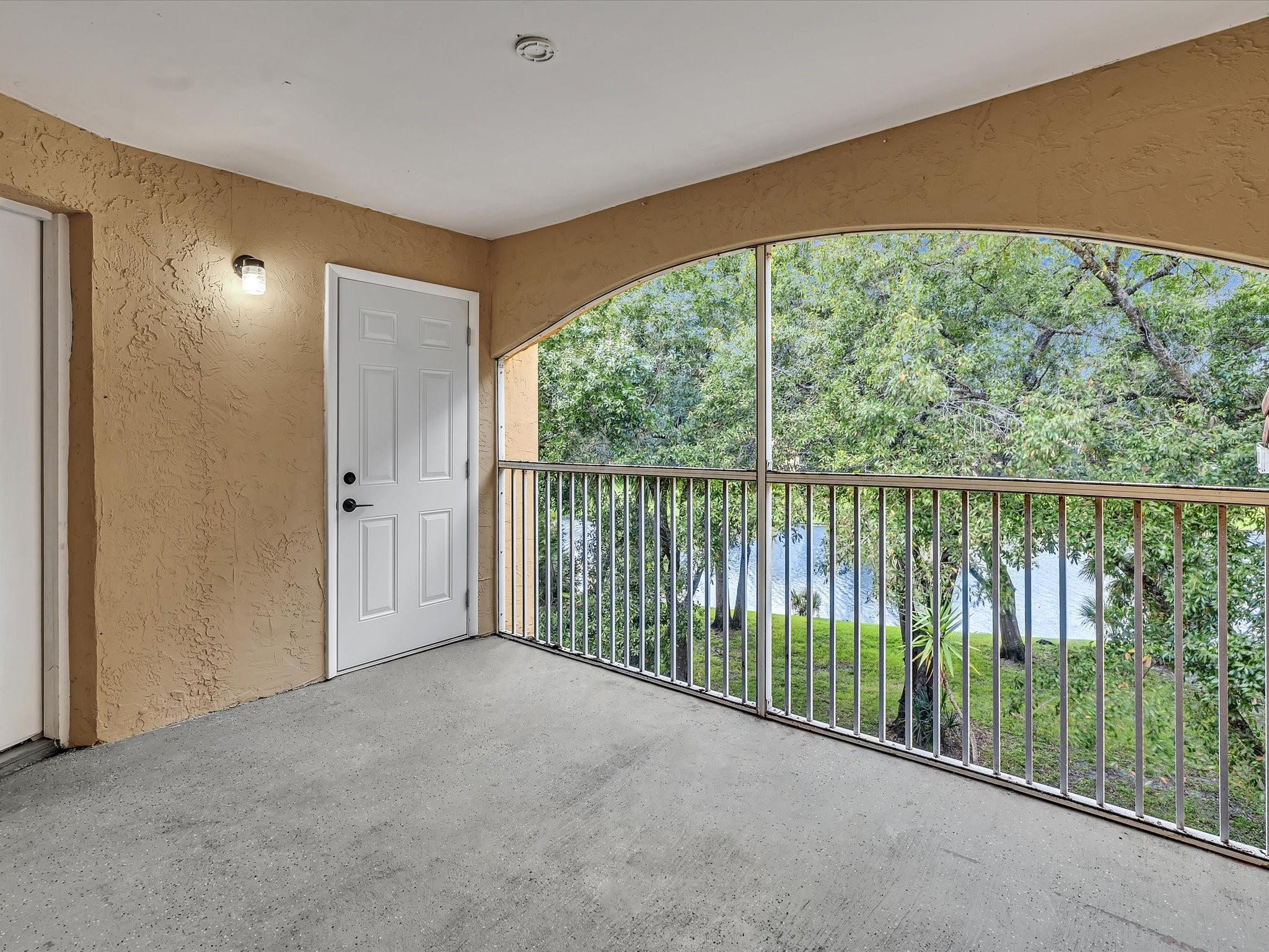 2465 NW 33rd St 1513
