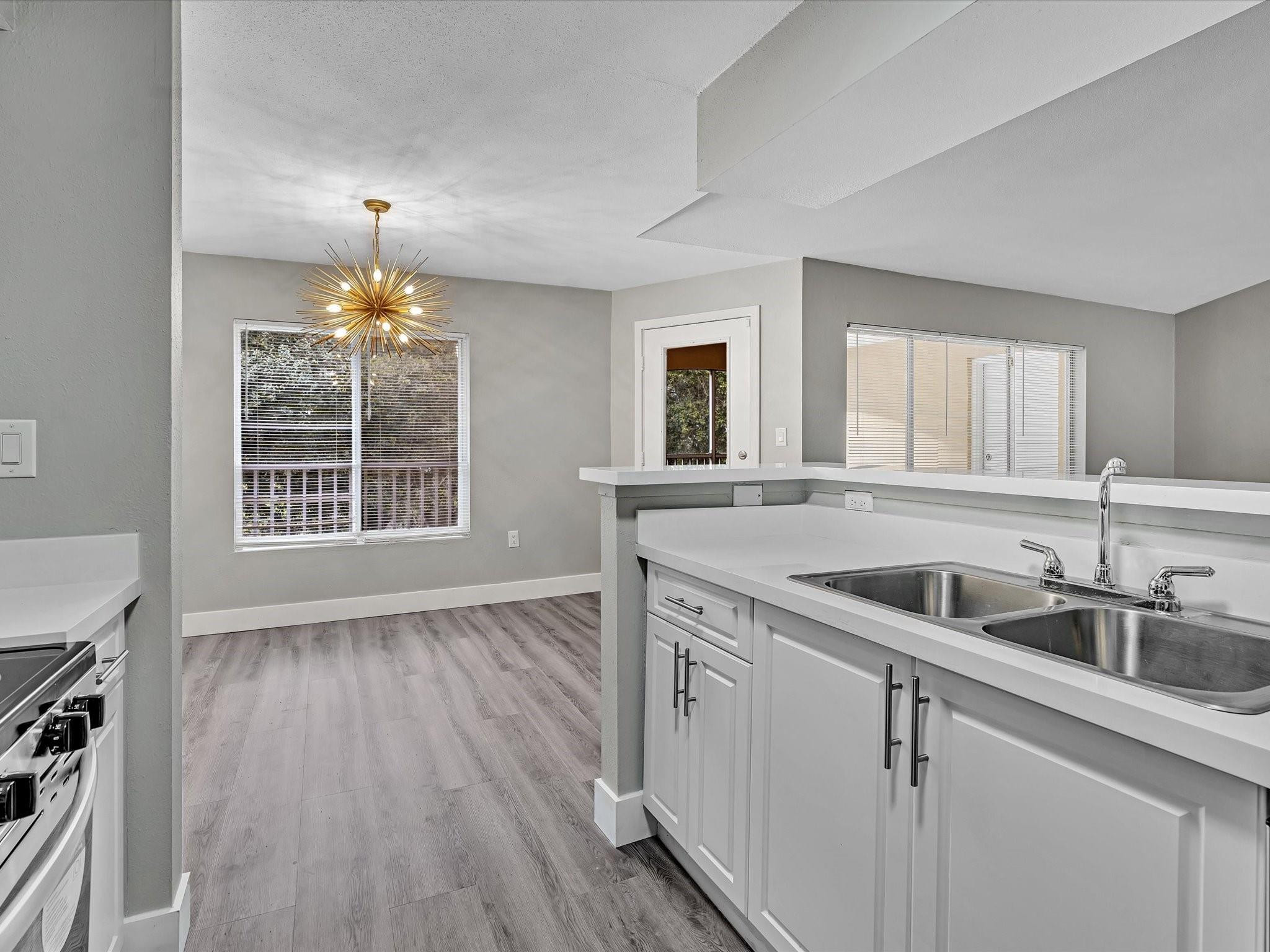 2465 NW 33rd St 1513