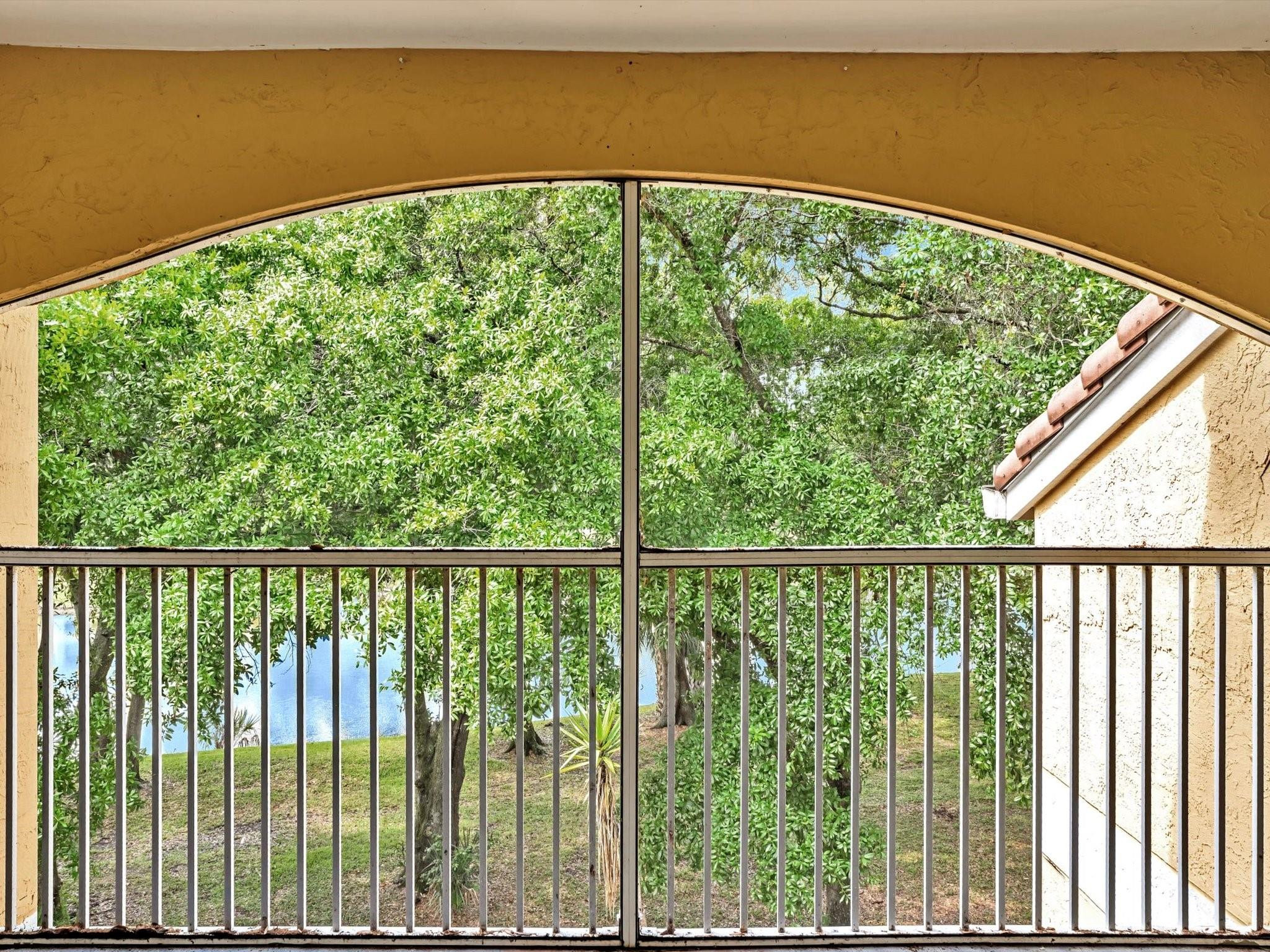2465 NW 33rd St 1513