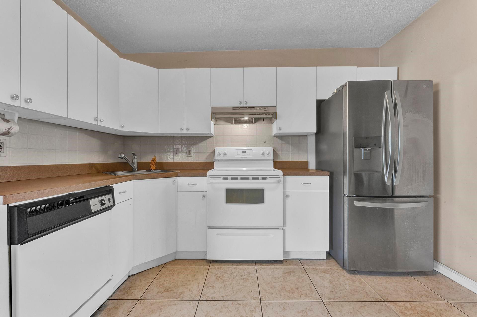 2703 NW 51st PL