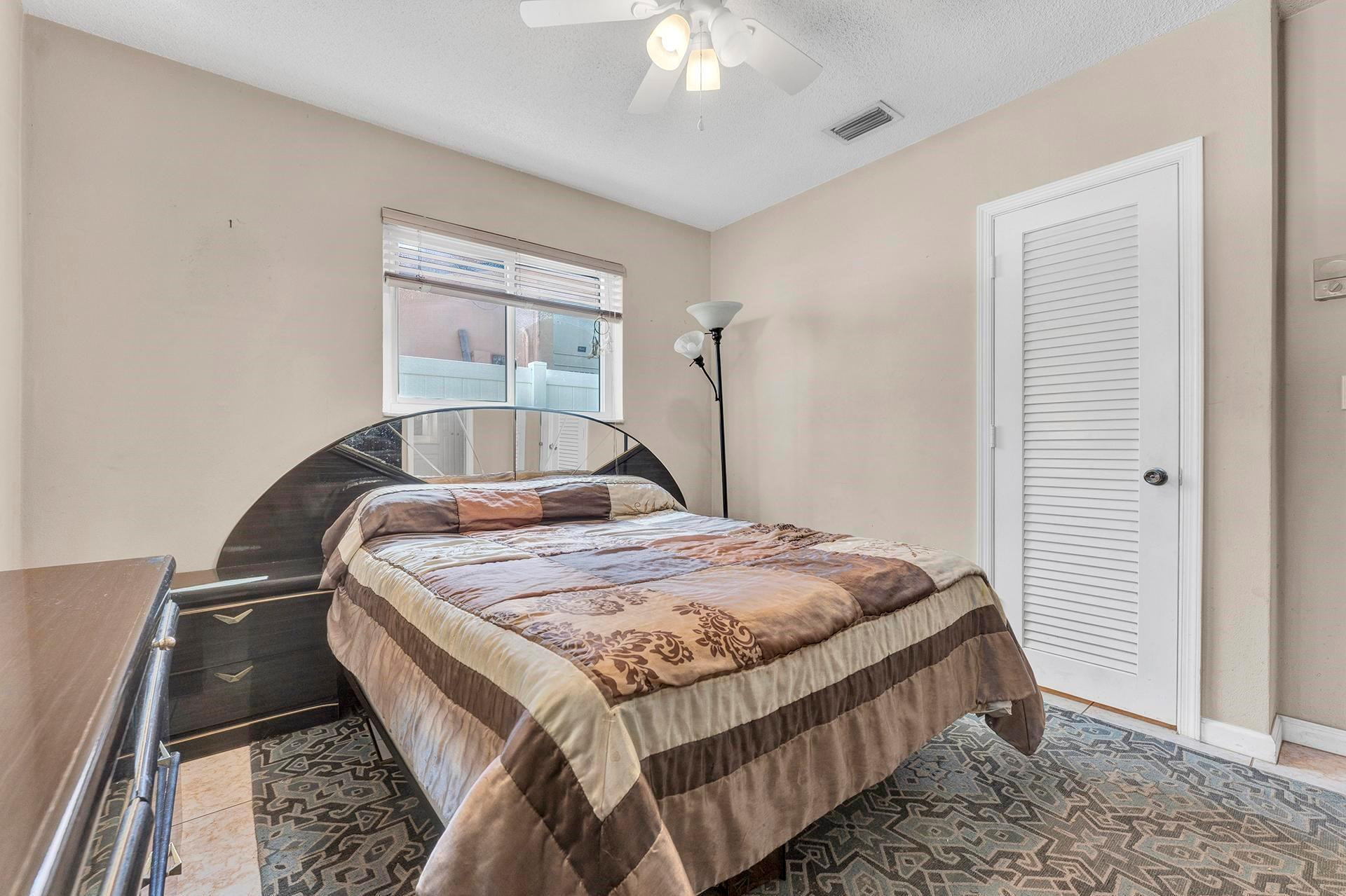 2703 NW 51st PL