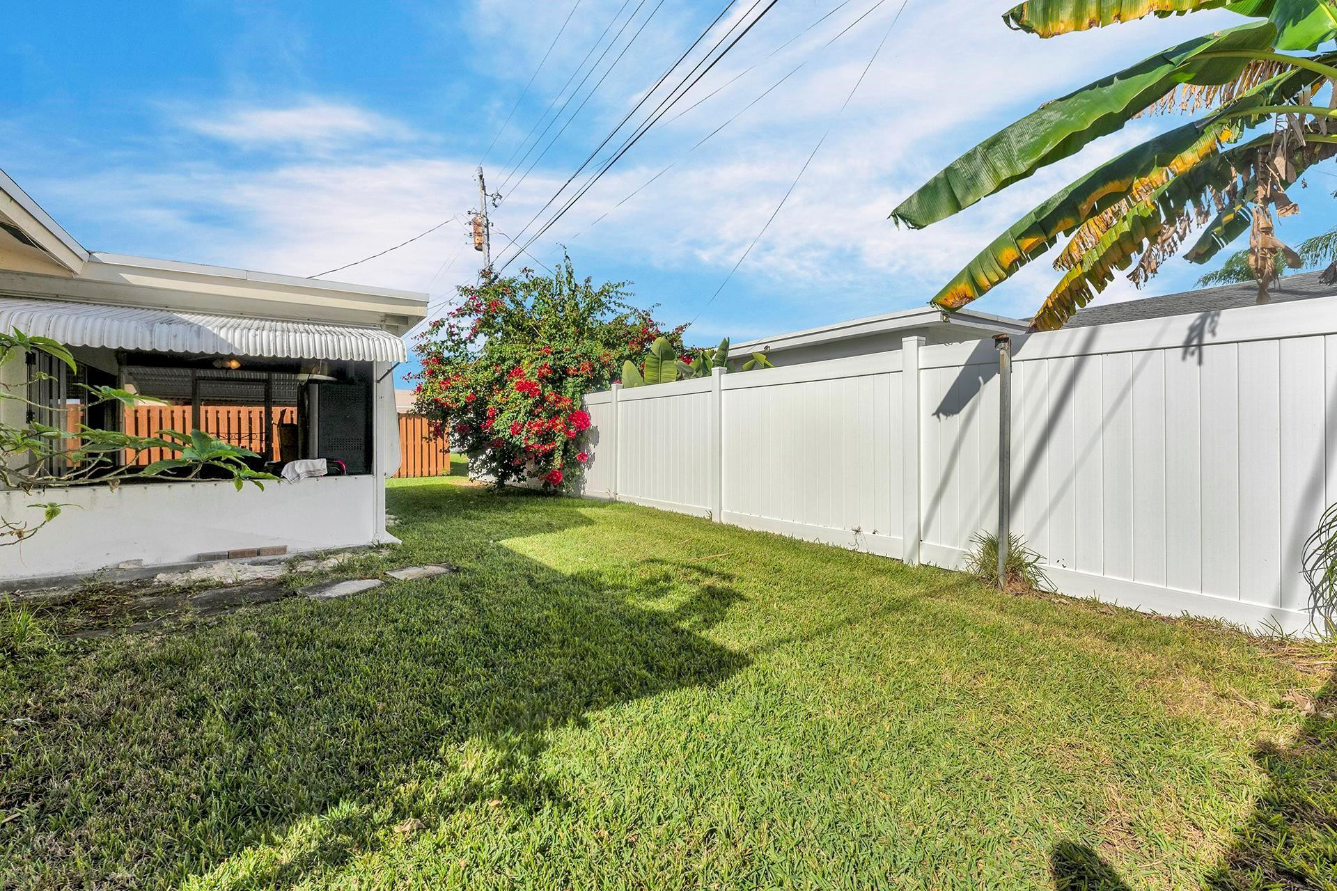 2703 NW 51st PL