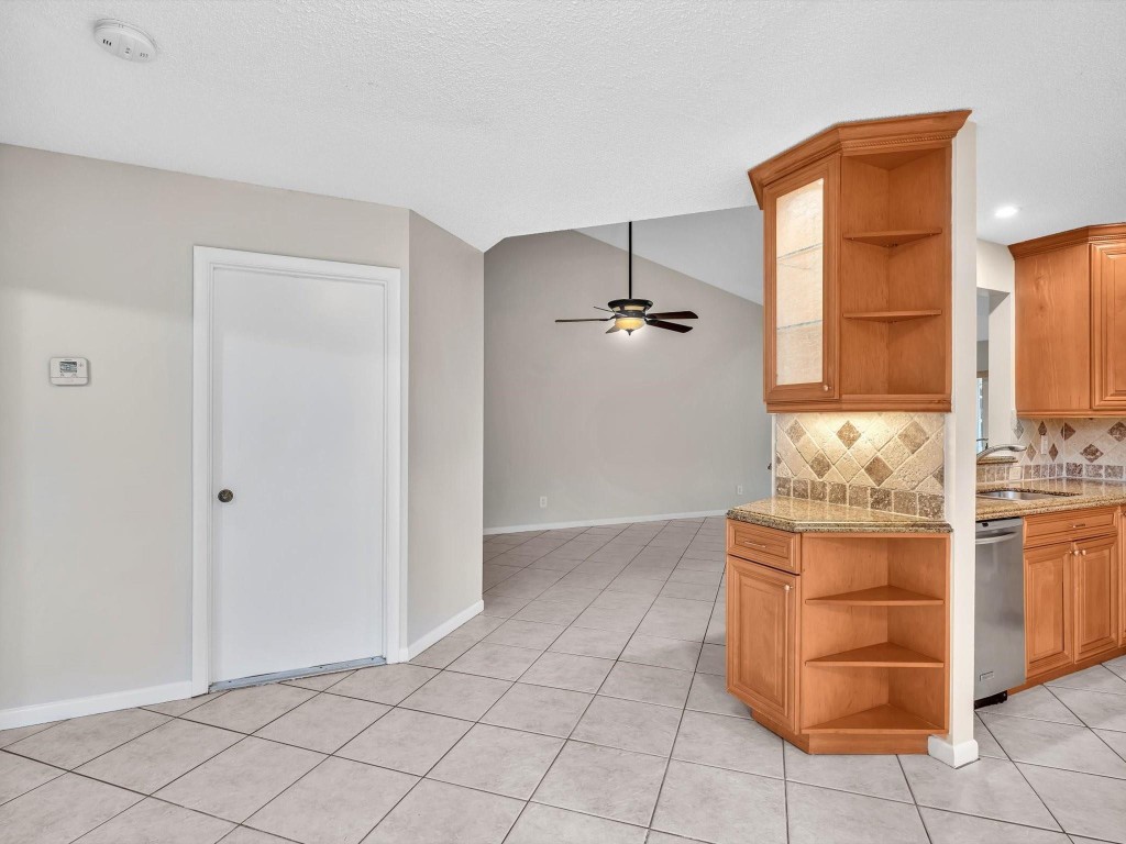 1251 NW 52nd Way