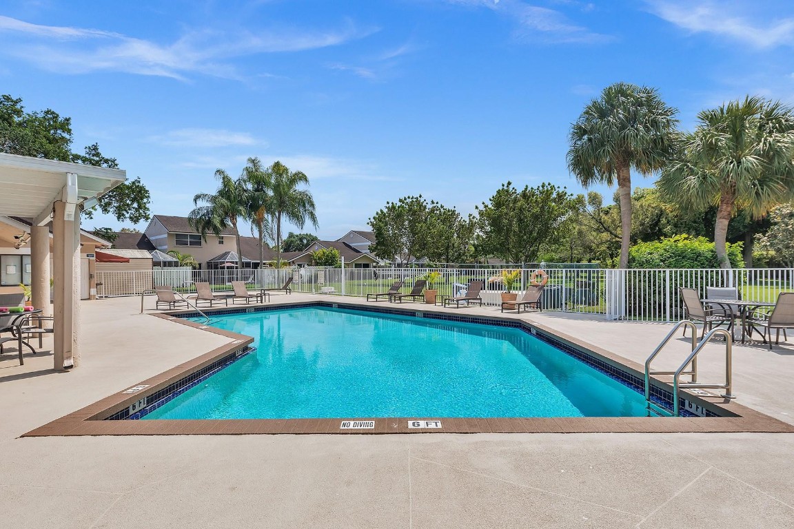 1251 NW 52nd Way