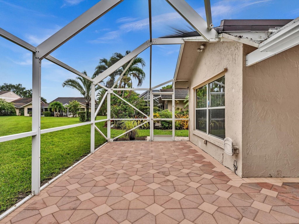 1251 NW 52nd Way
