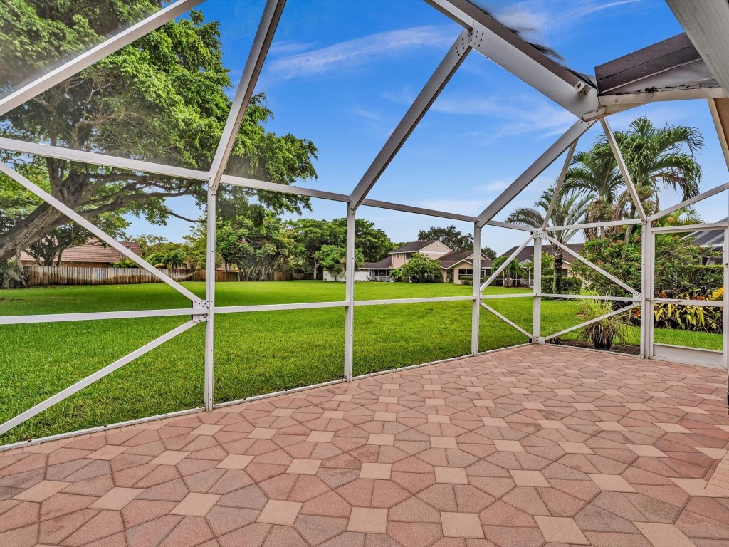1251 NW 52nd Way