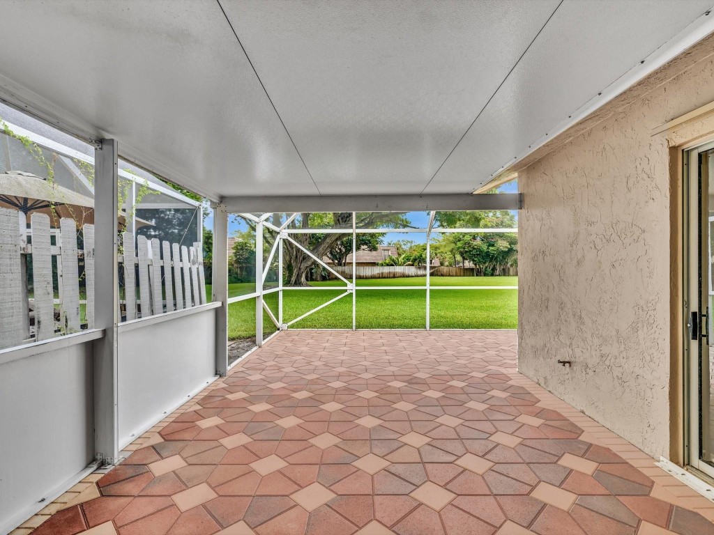 1251 NW 52nd Way