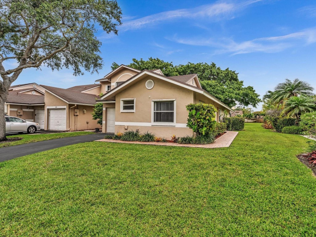 1251 NW 52nd Way