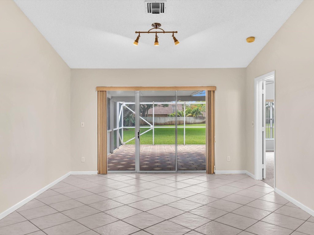 1251 NW 52nd Way