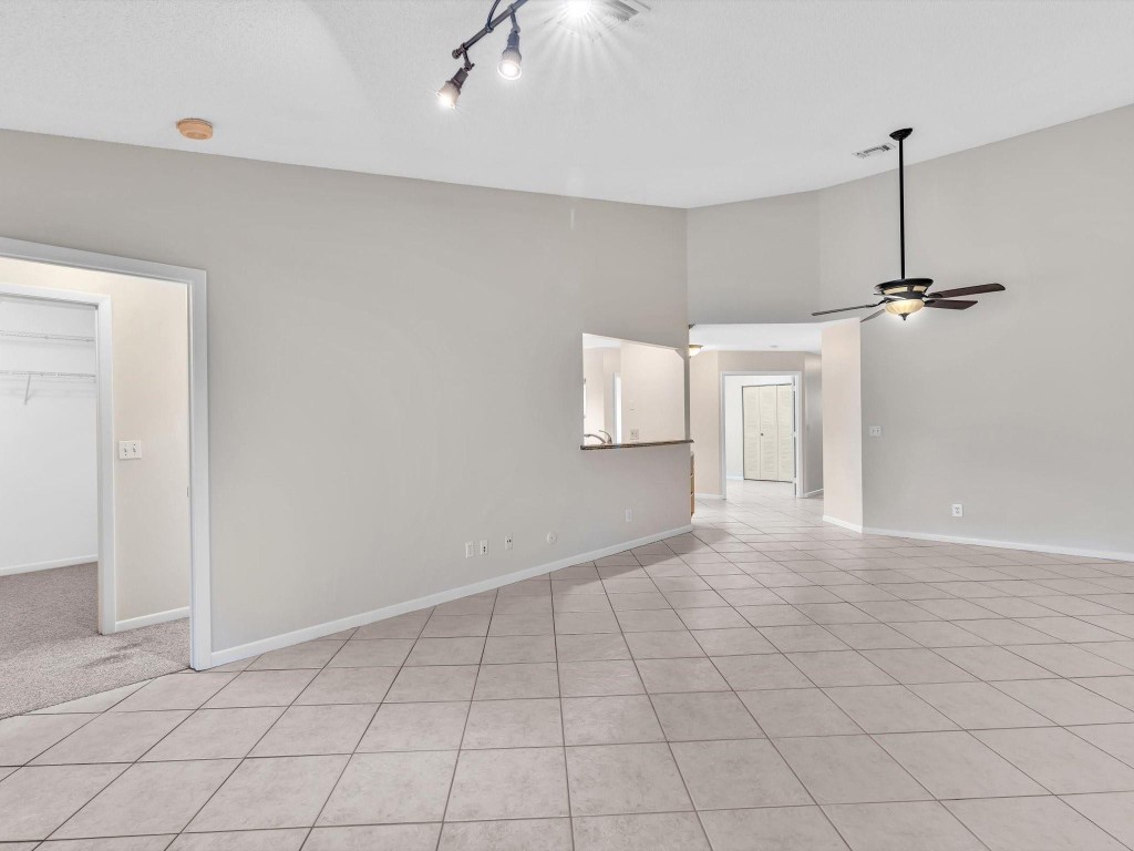 1251 NW 52nd Way