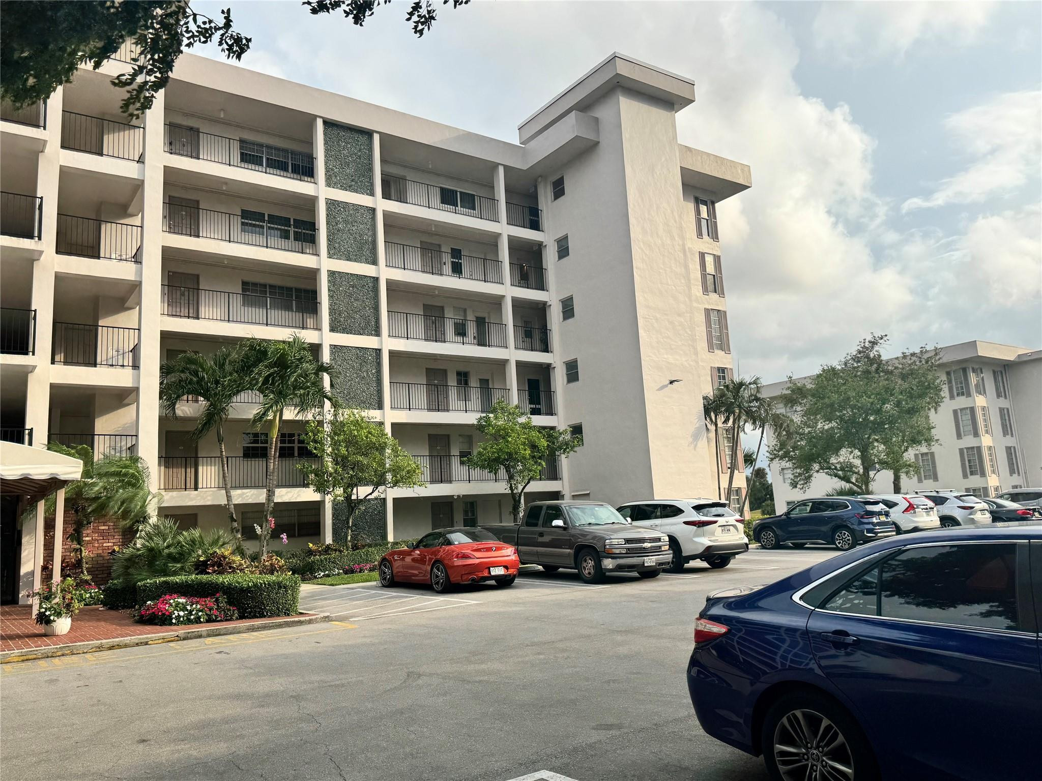 2850 N Palm Aire Drive 207