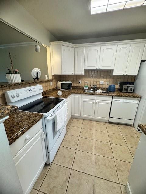 2850 N Palm Aire Drive 207
