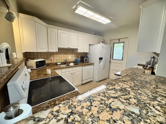 2850 N Palm Aire Drive 207