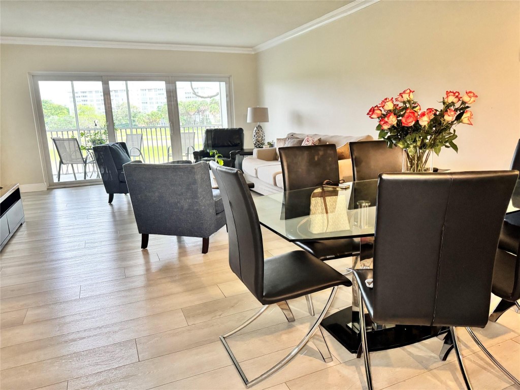 2850 N Palm Aire Drive 207