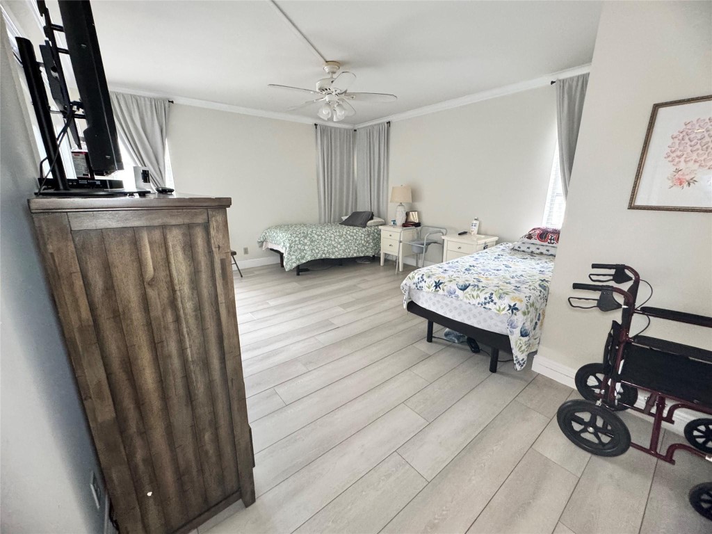 2850 N Palm Aire Drive 207