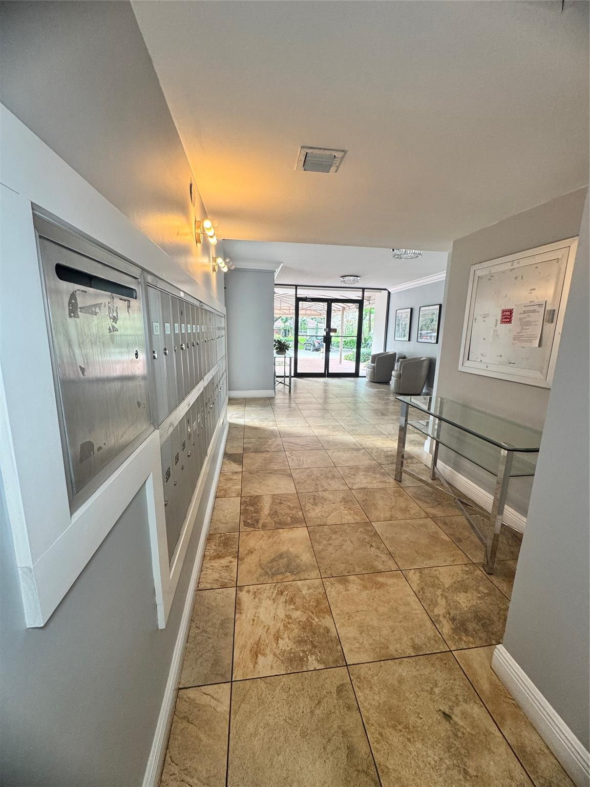2850 N Palm Aire Drive 207
