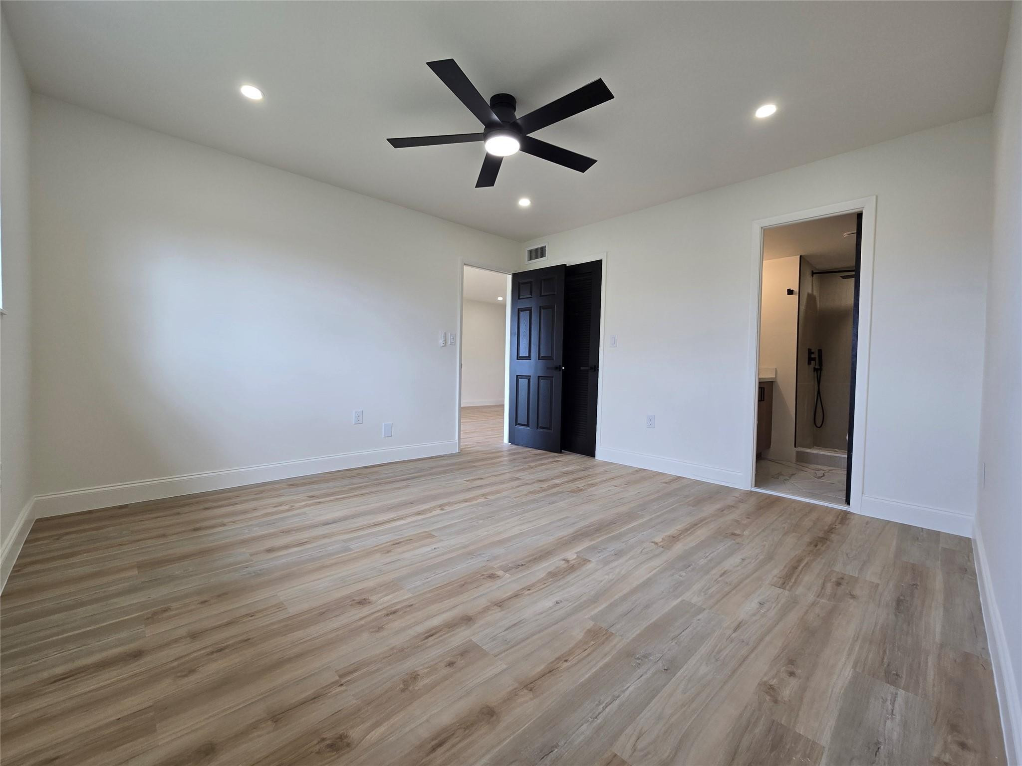 3001 E Sunrise Lakes Dr 303