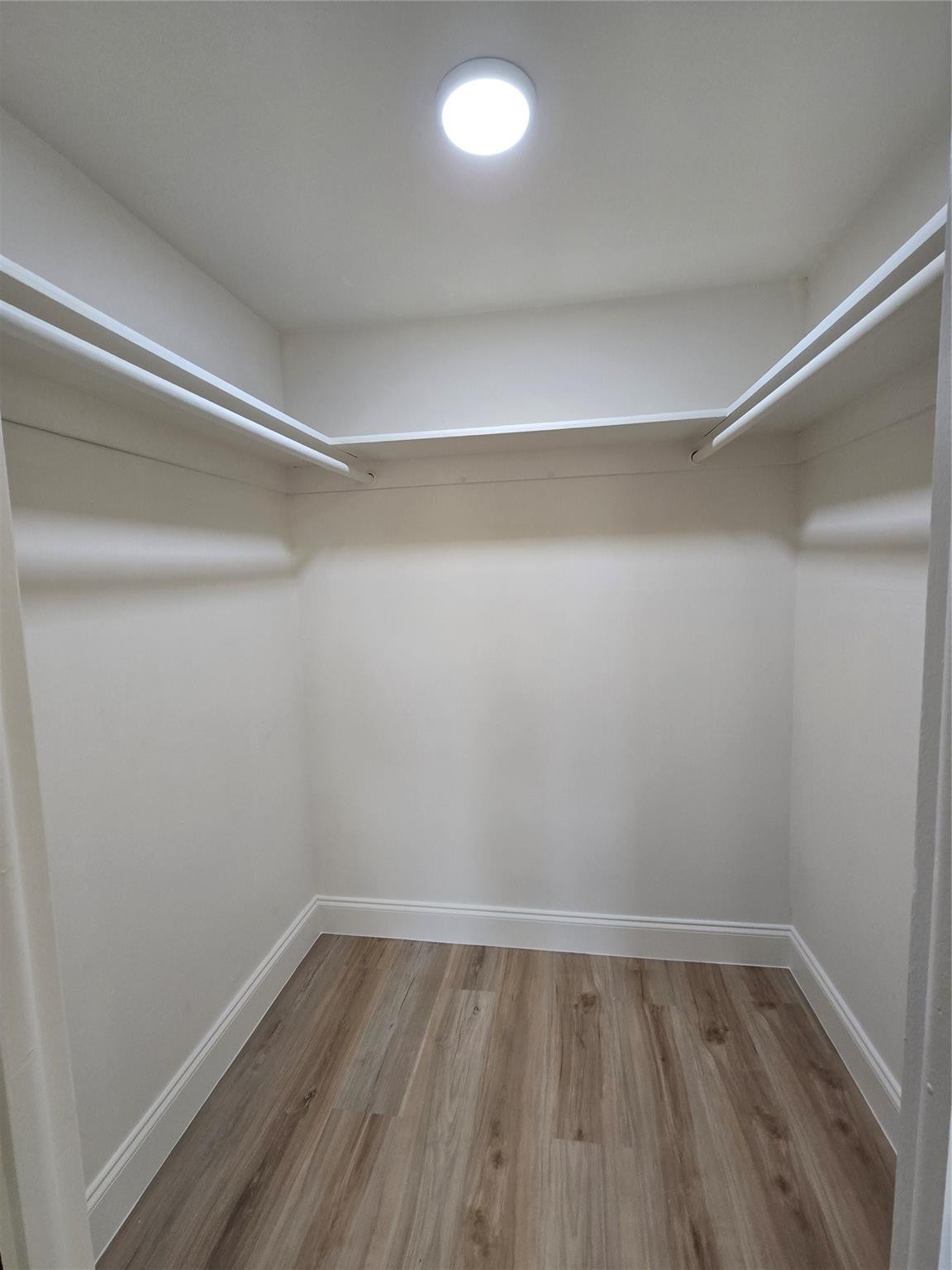 3001 E Sunrise Lakes Dr 303