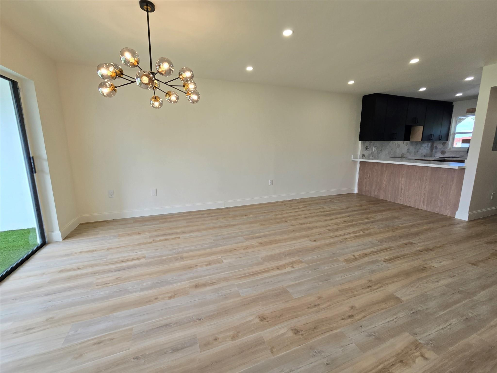 3001 E Sunrise Lakes Dr 303