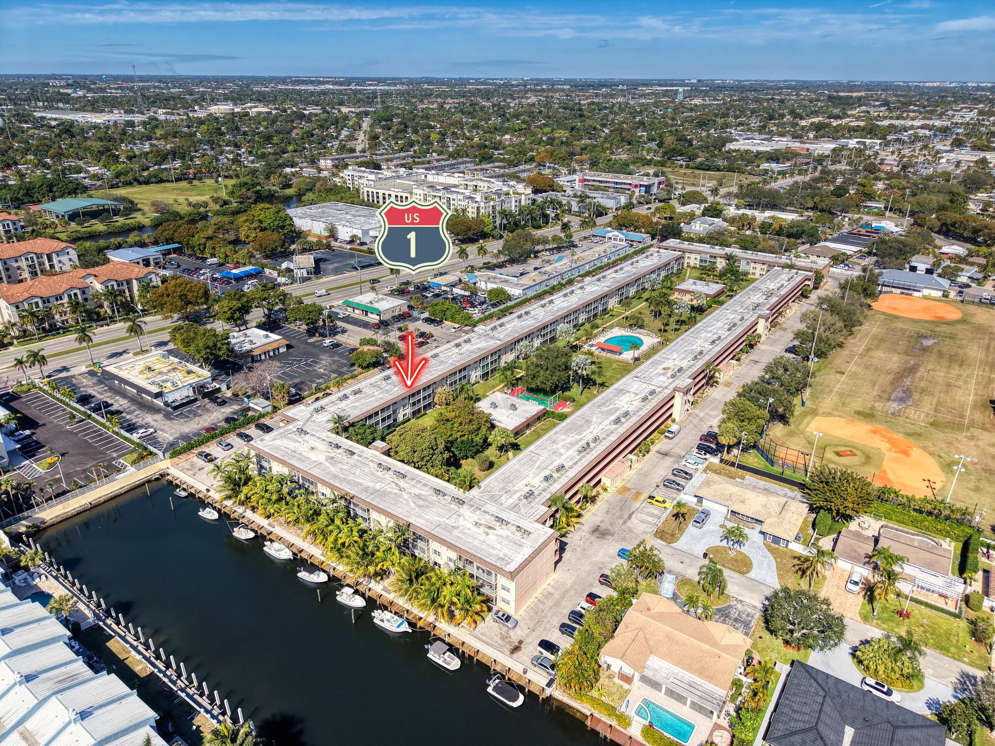 4500 N Federal Highway 303