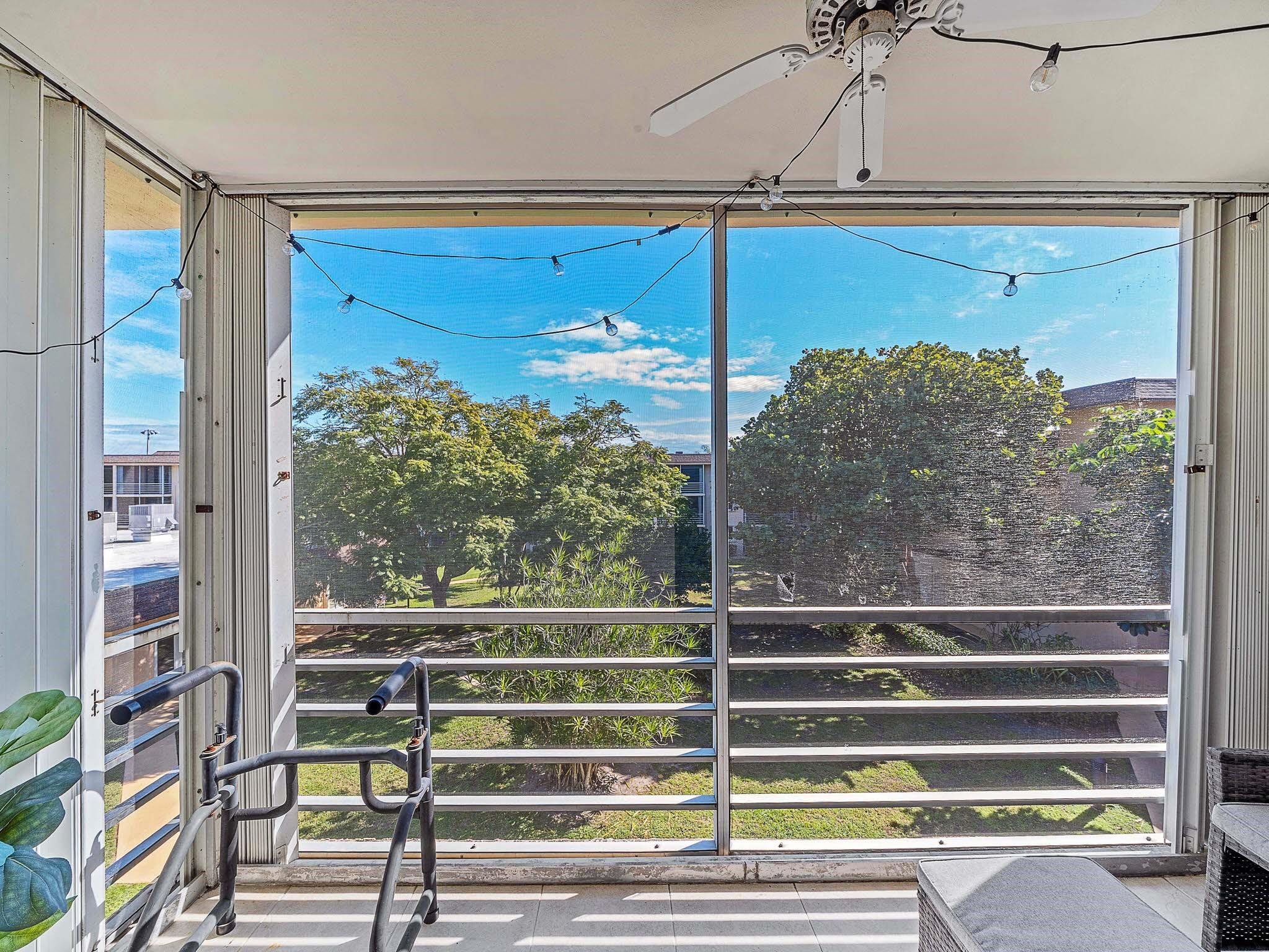 4500 N Federal Highway 303