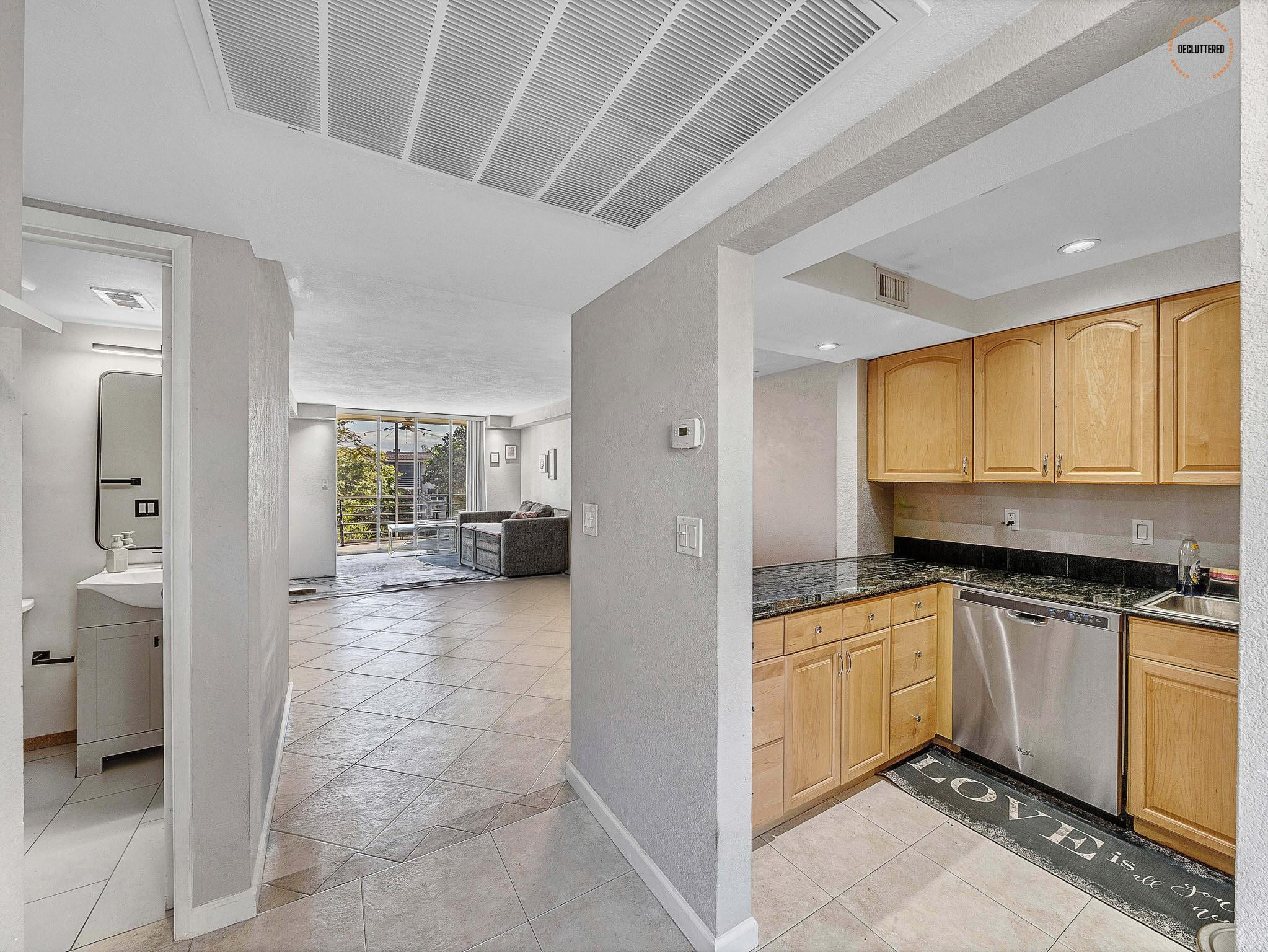 4500 N Federal Highway 303