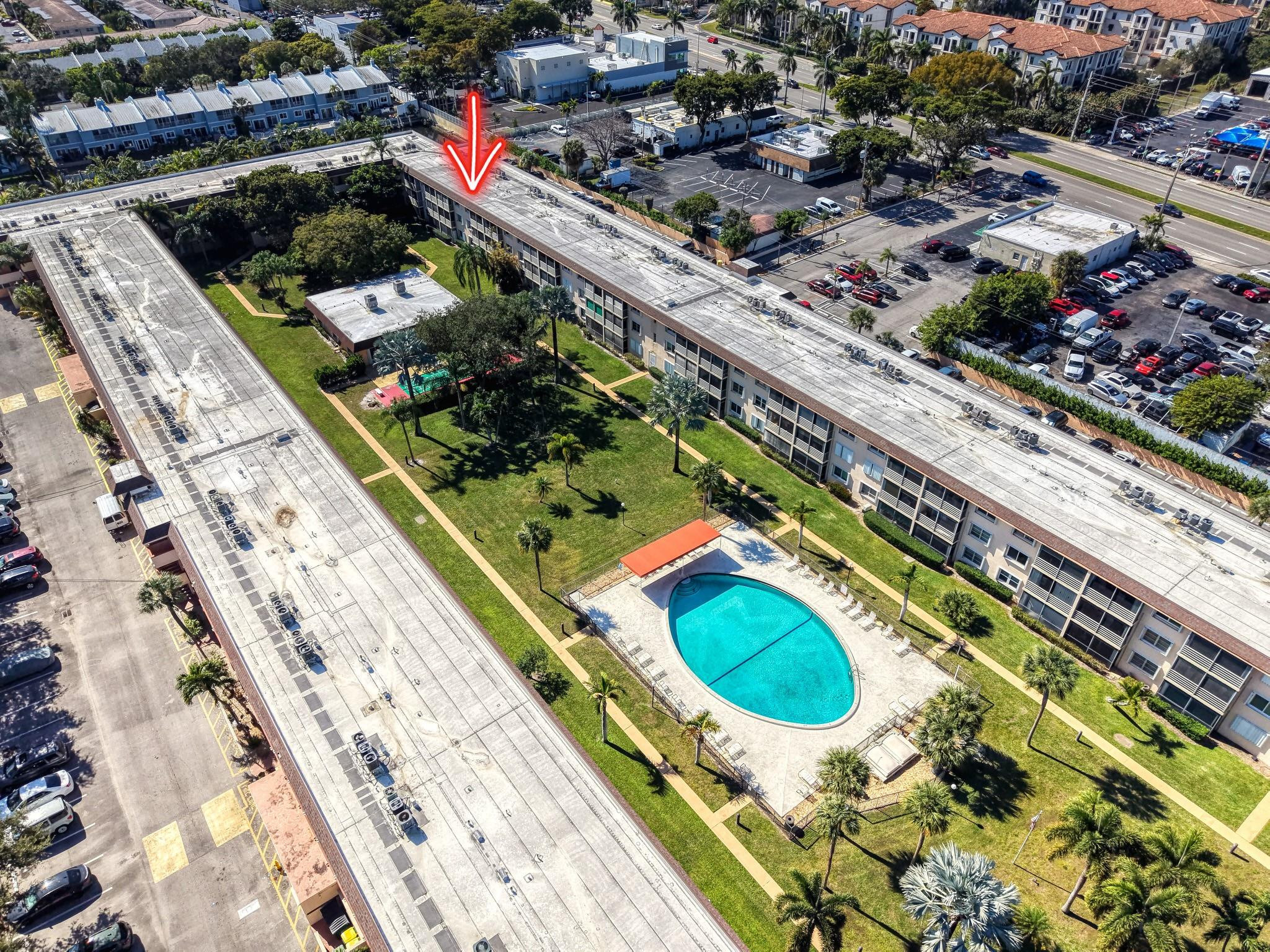 4500 N Federal Highway 303