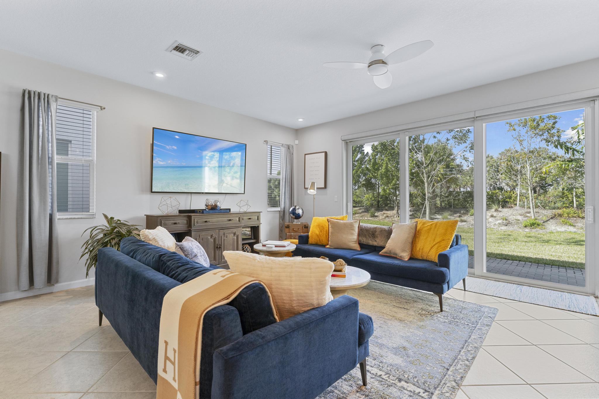 6746 Pointe Of Woods Drive