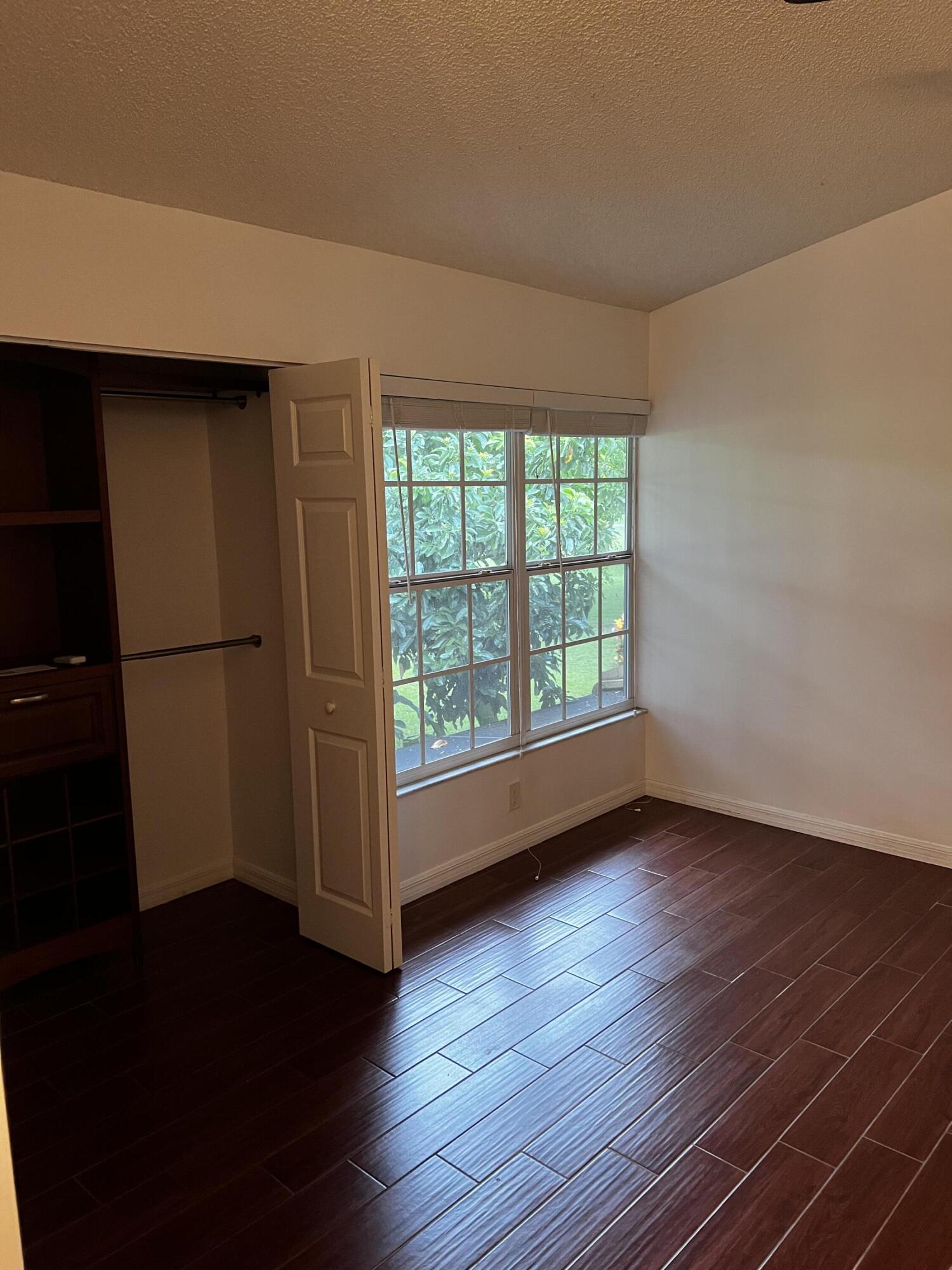 22342 Thousand Pines Lane