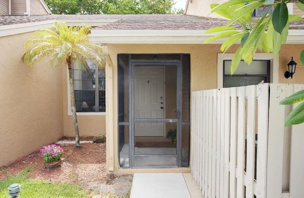 22342 Thousand Pines Lane