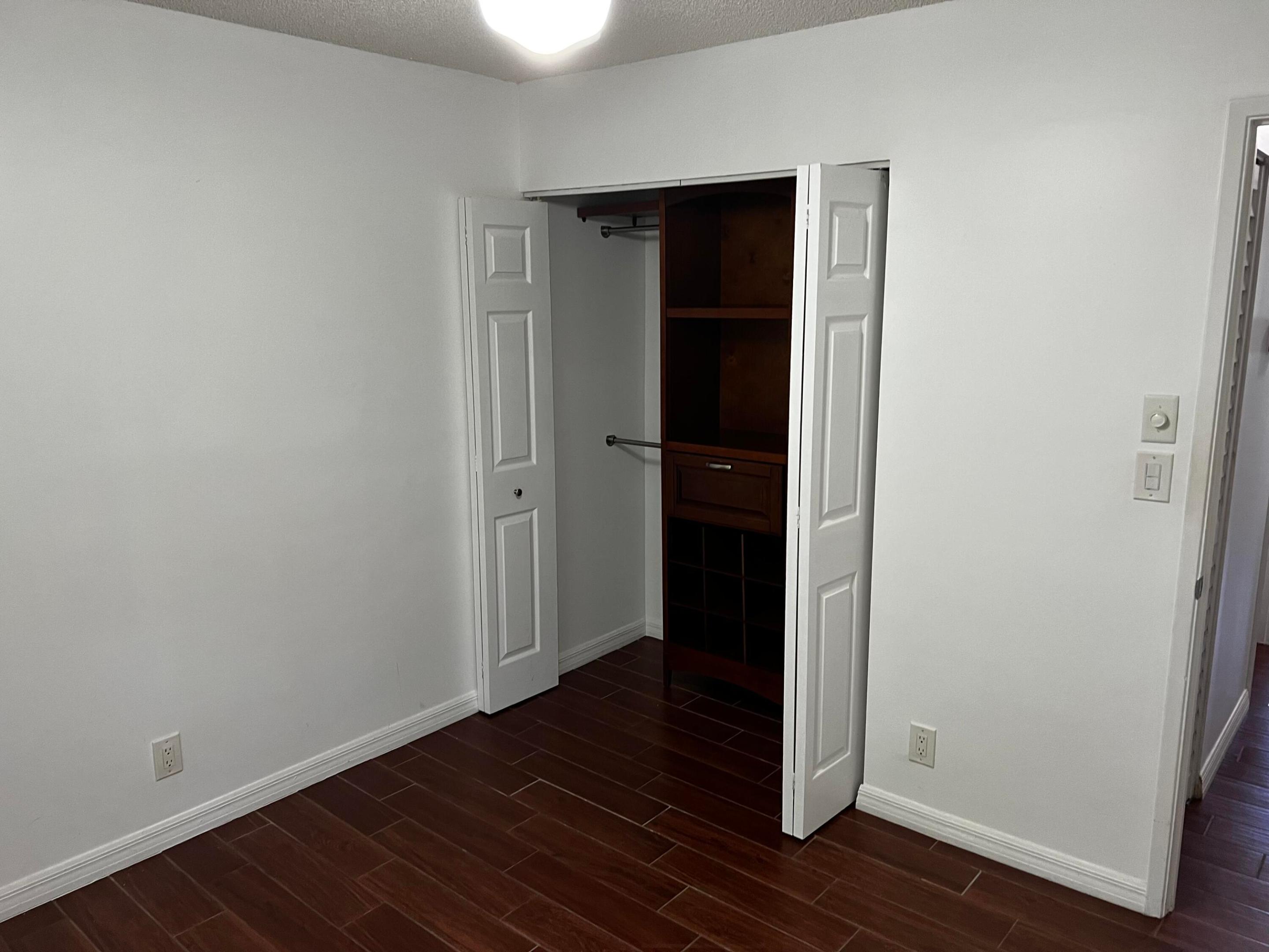 22342 Thousand Pines Lane