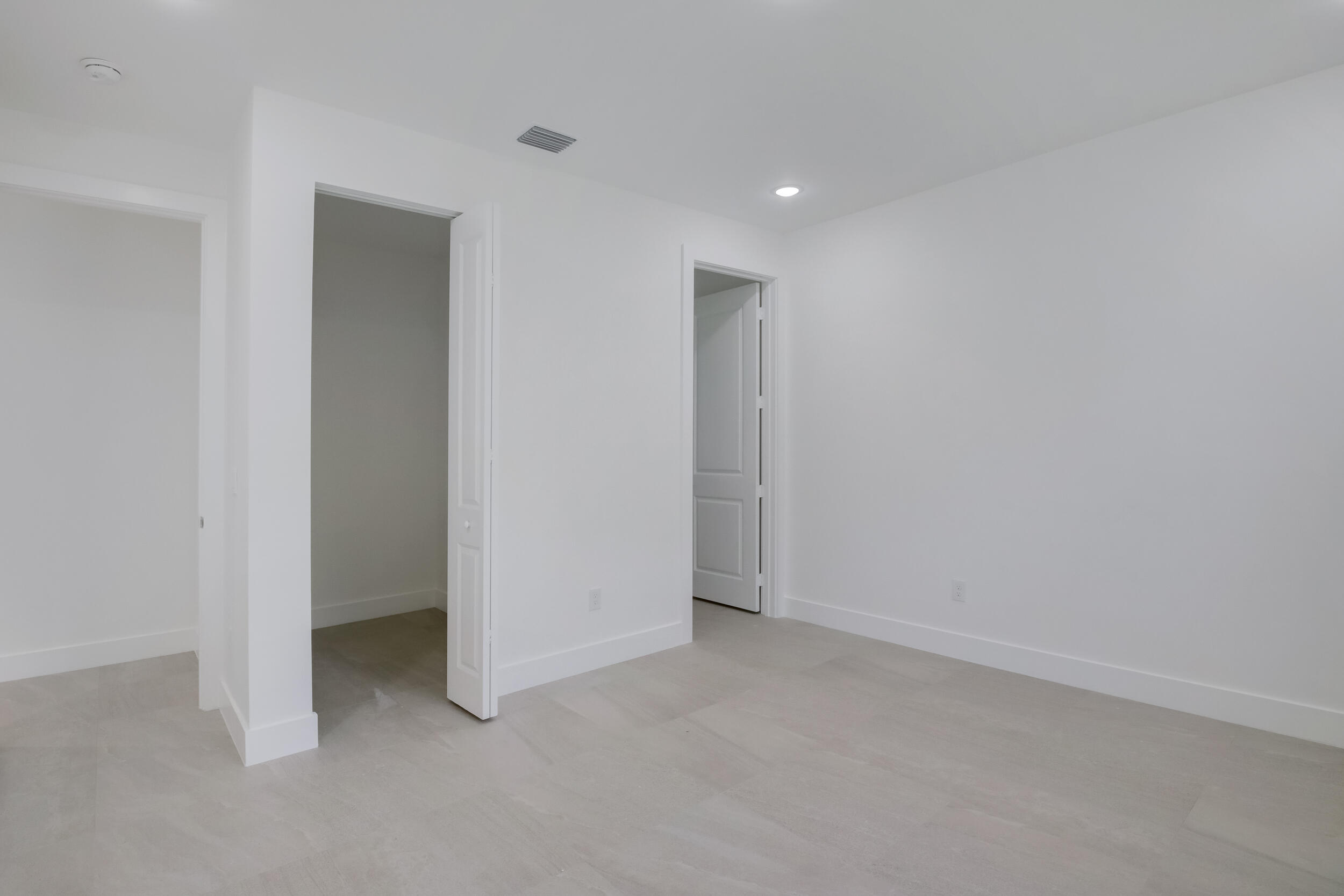 5987 Tiffany Place