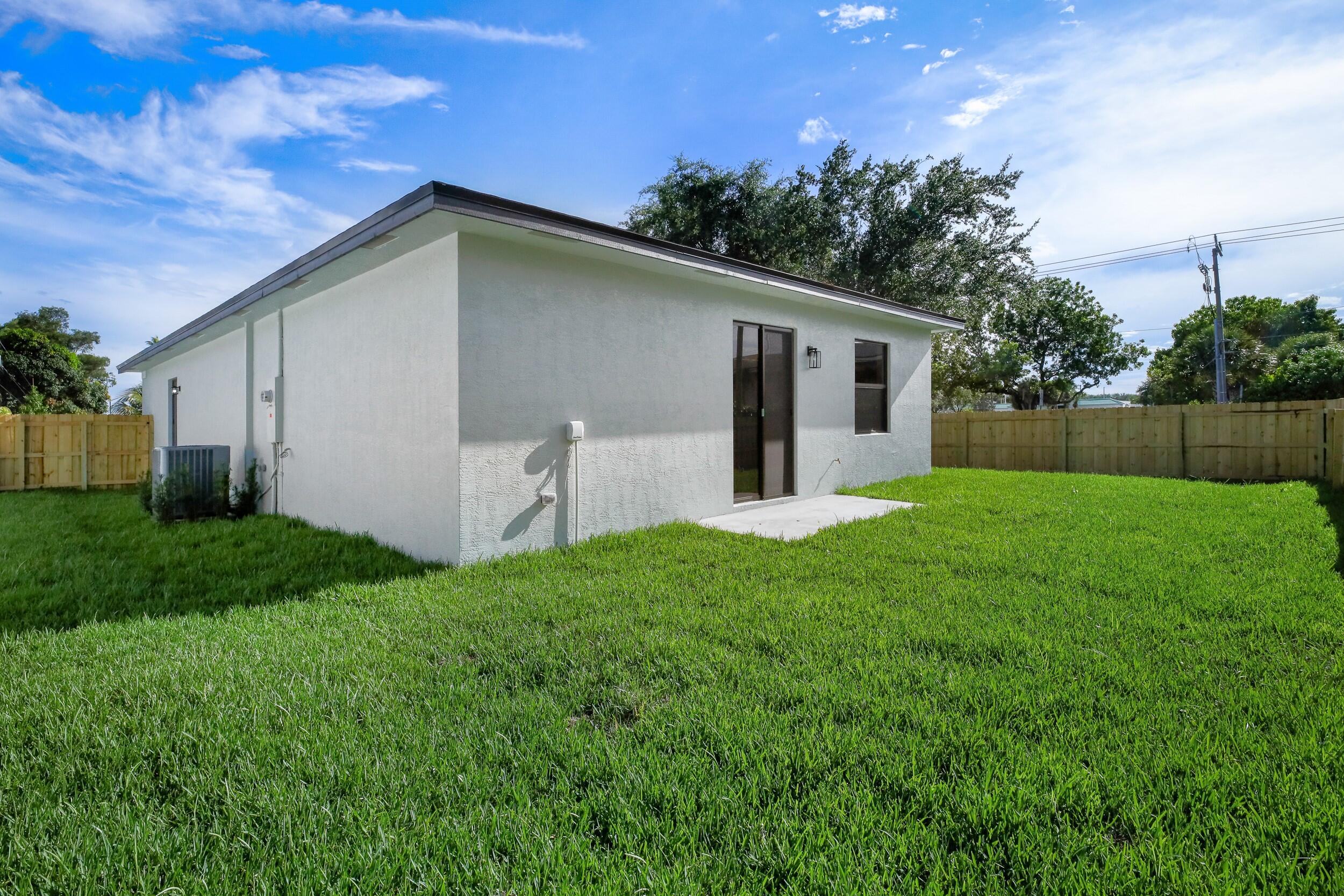 5987 Tiffany Place
