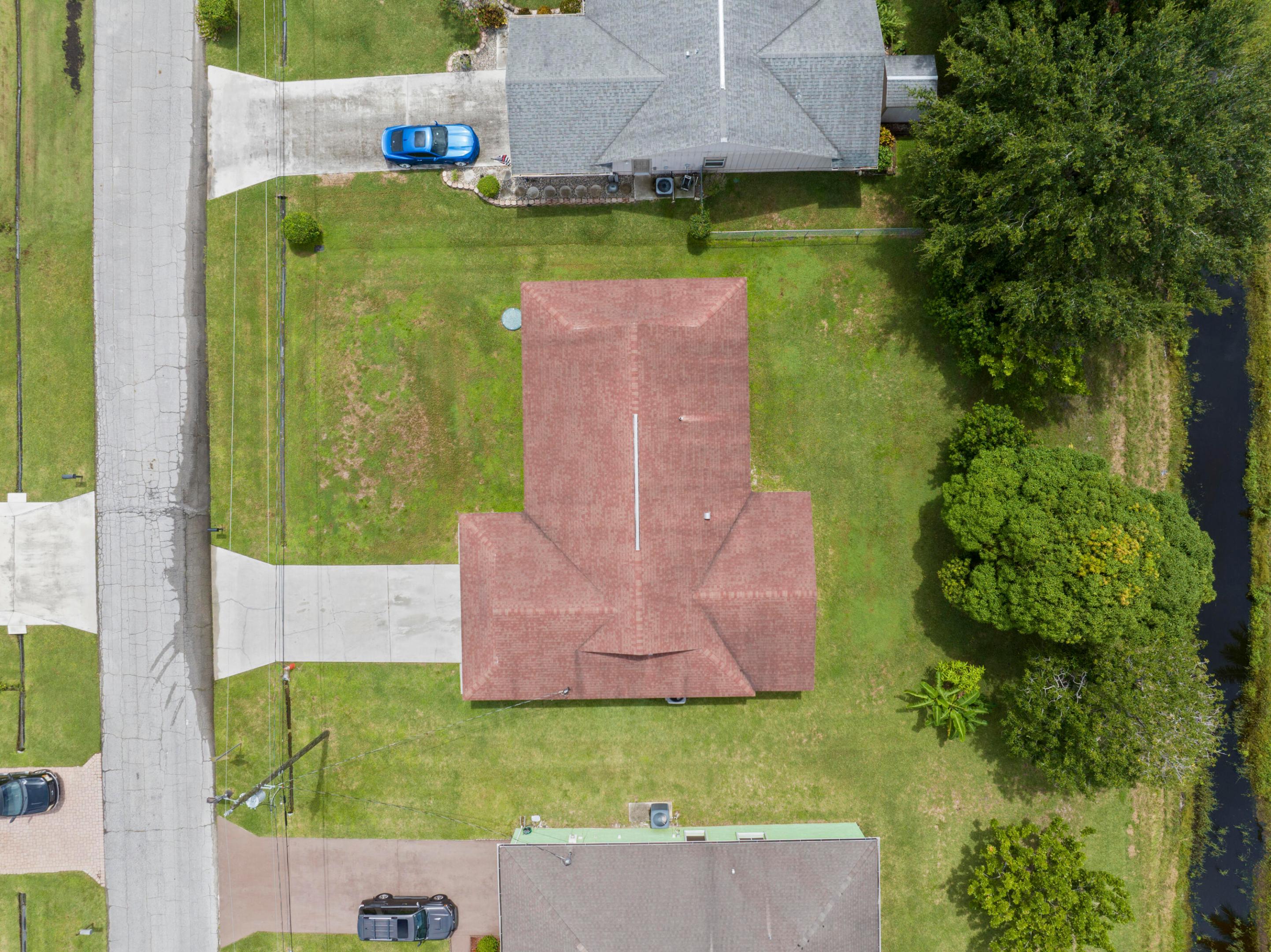 556 SE Nome Drive