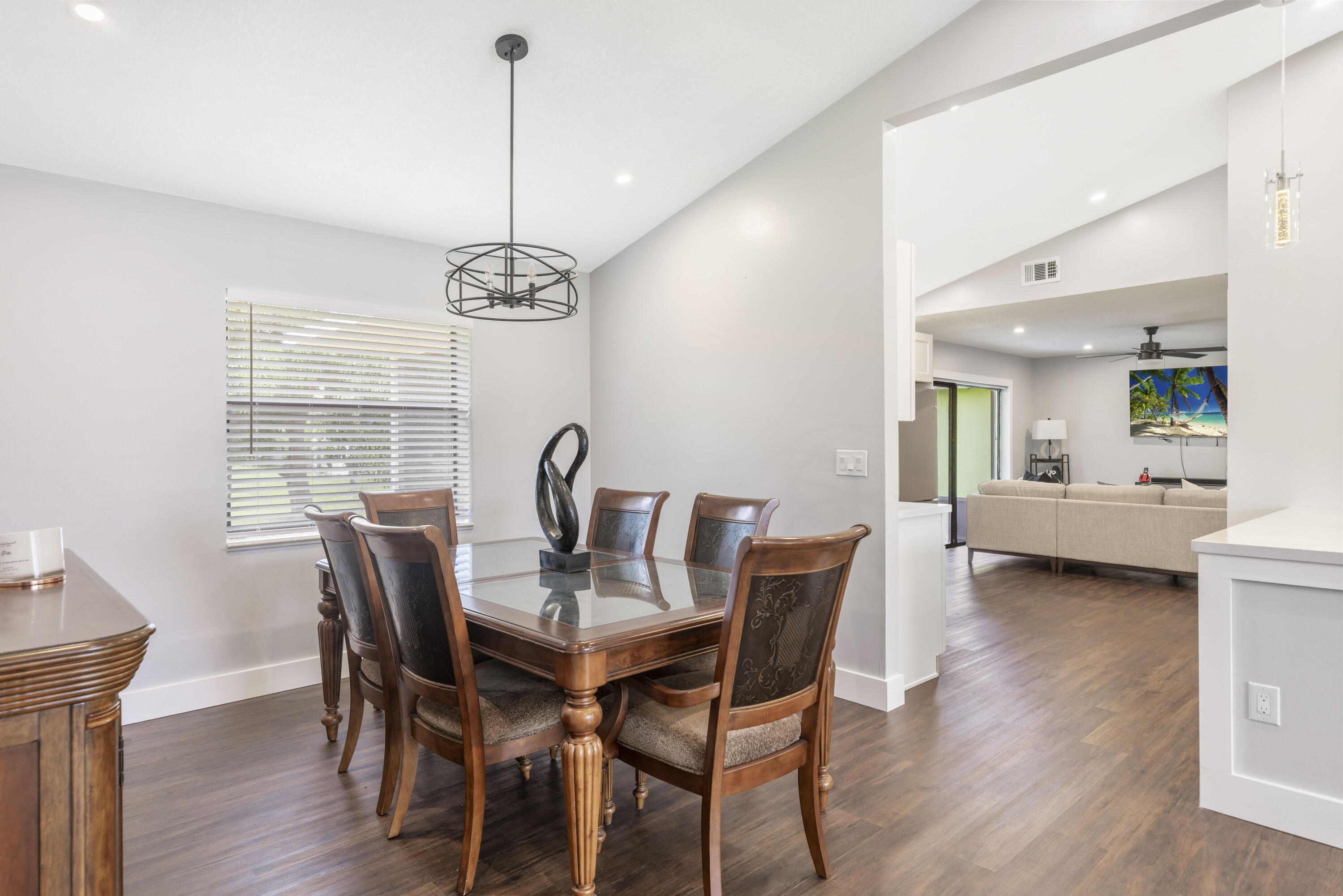 556 SE Nome Drive