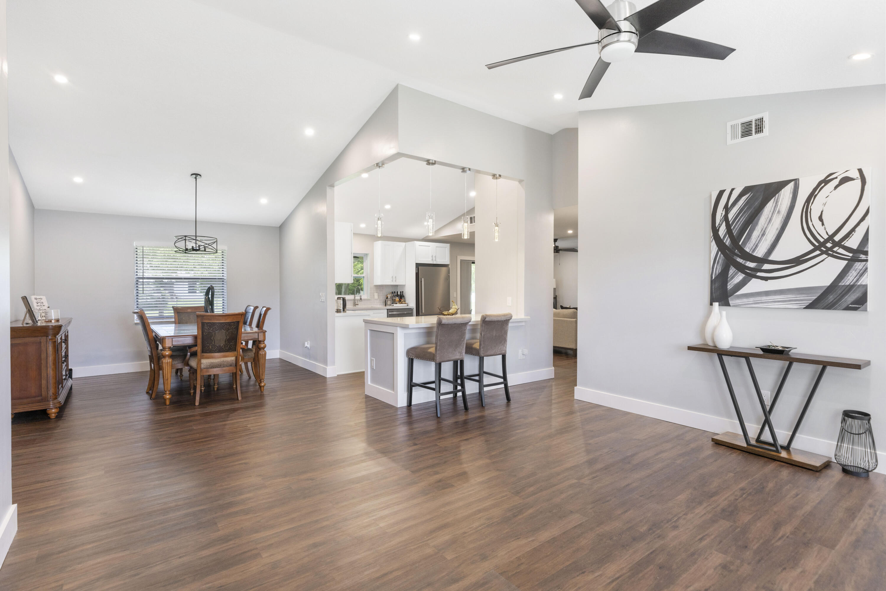 556 SE Nome Drive
