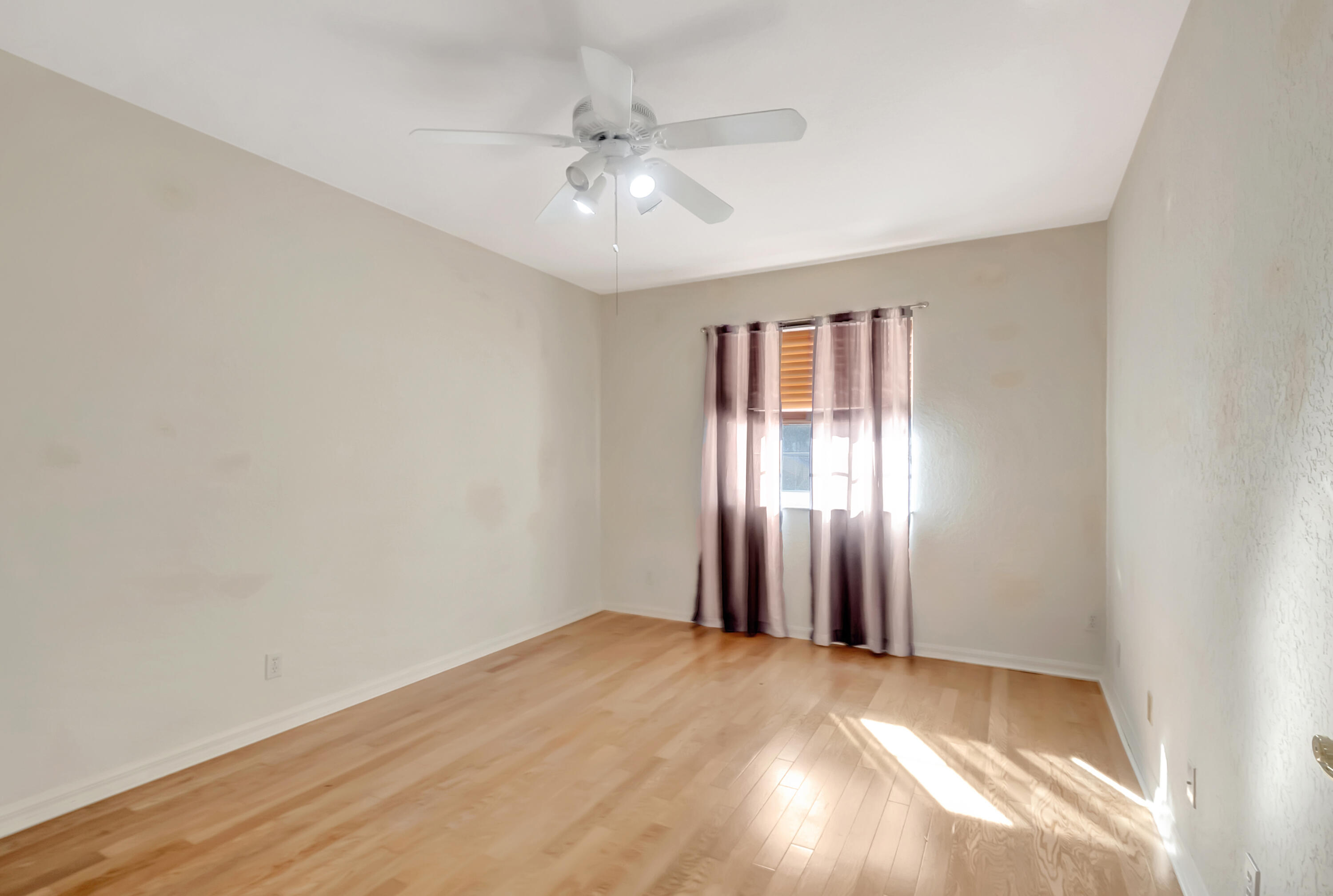 11380 Sea Grass Circle