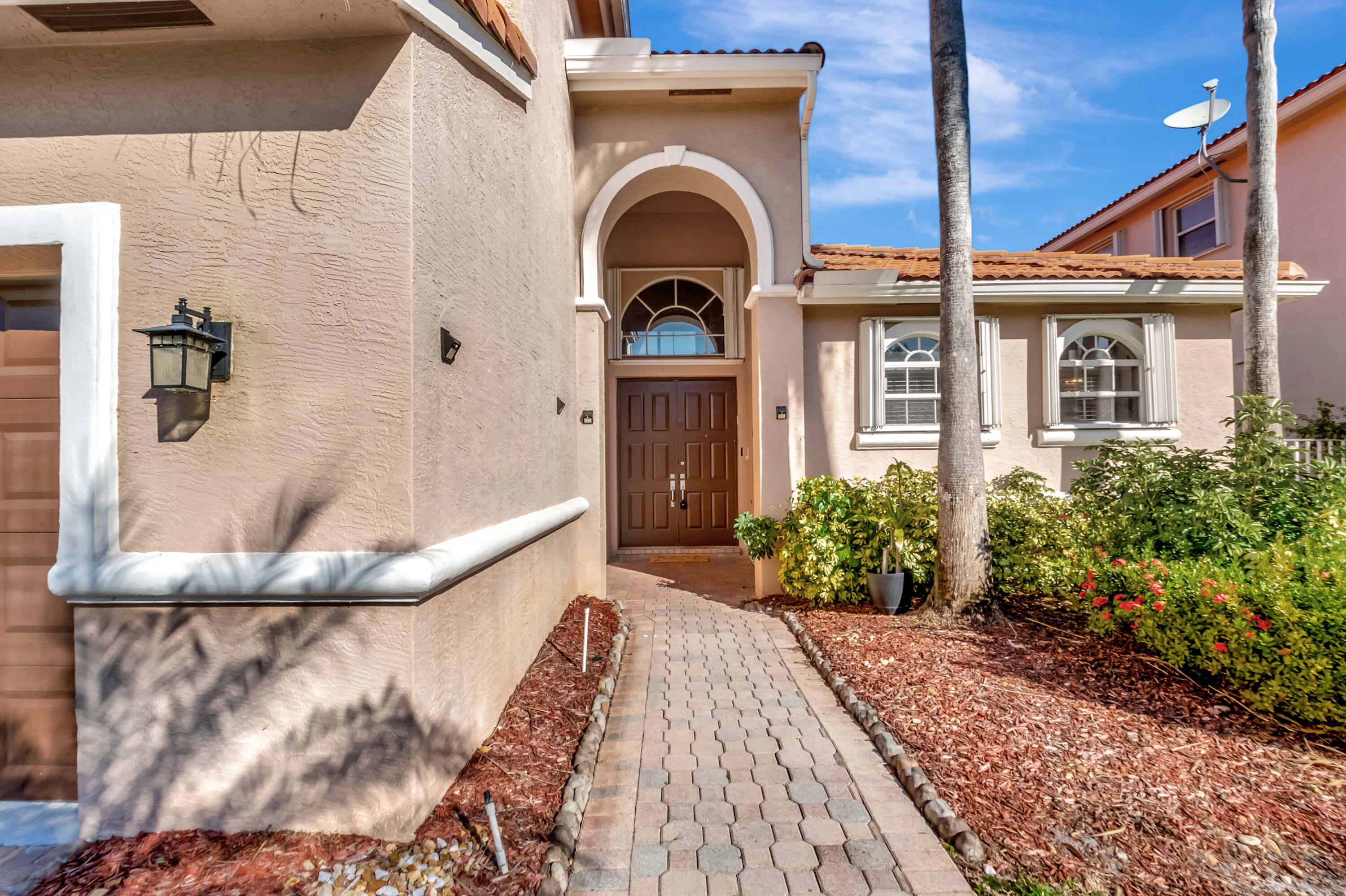 11380 Sea Grass Circle
