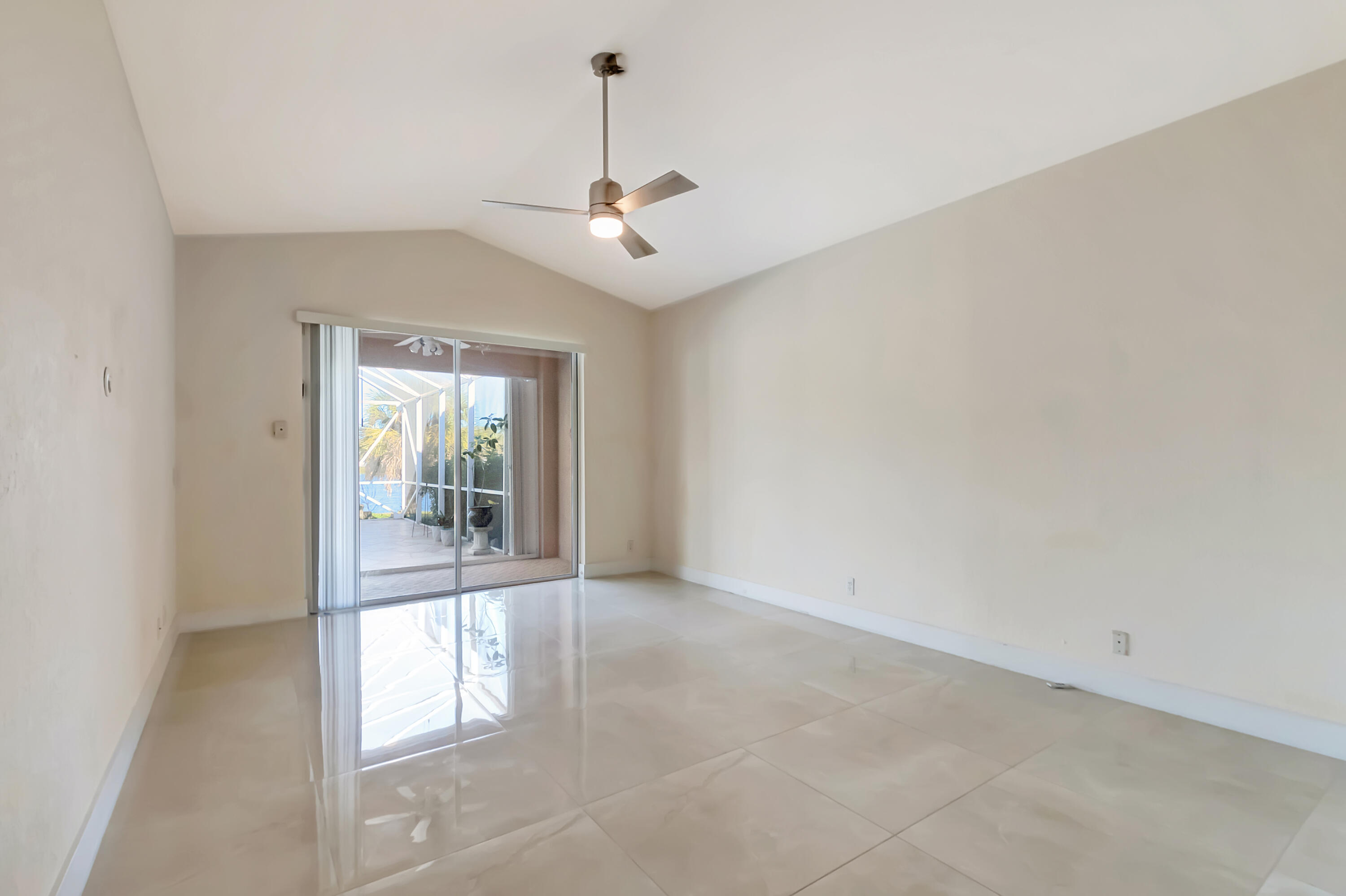 11380 Sea Grass Circle