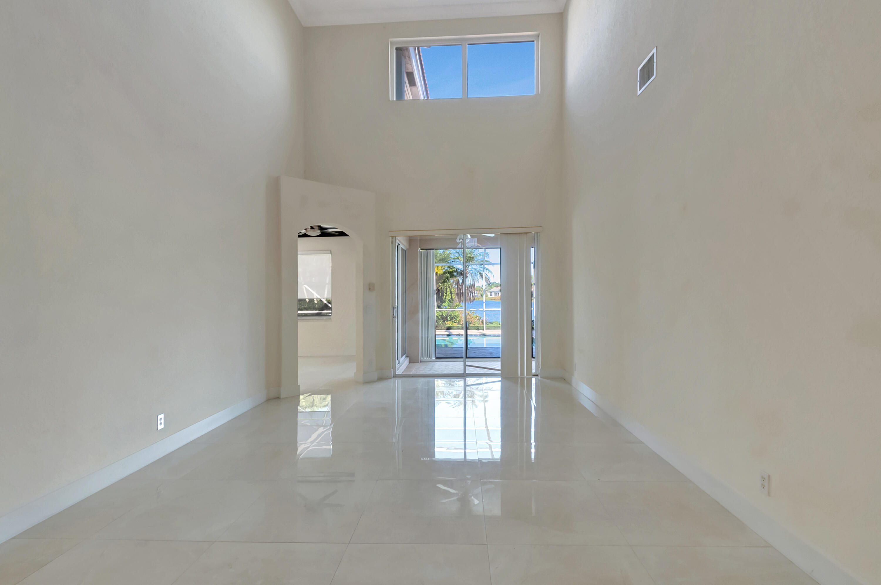 11380 Sea Grass Circle