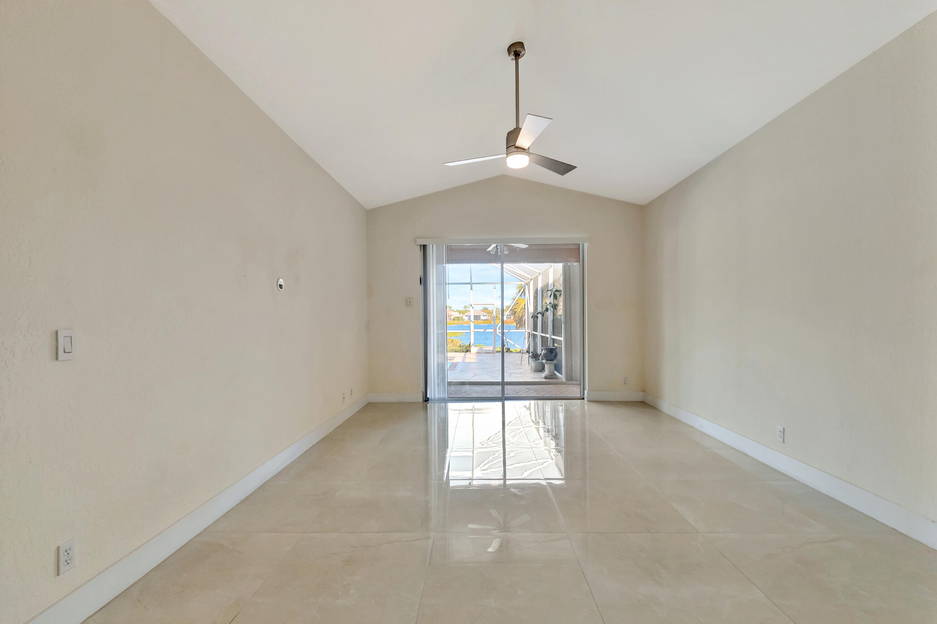 11380 Sea Grass Circle