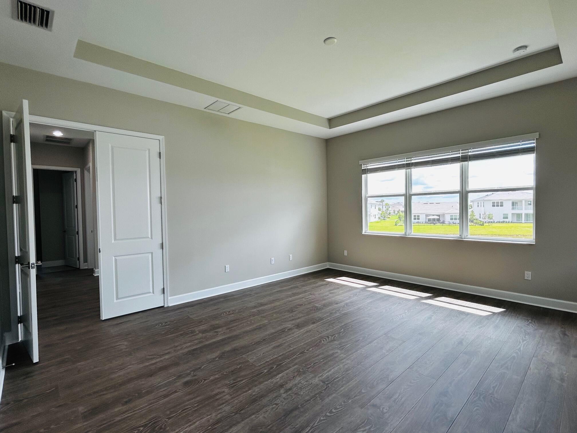 5468 Pecan Drive